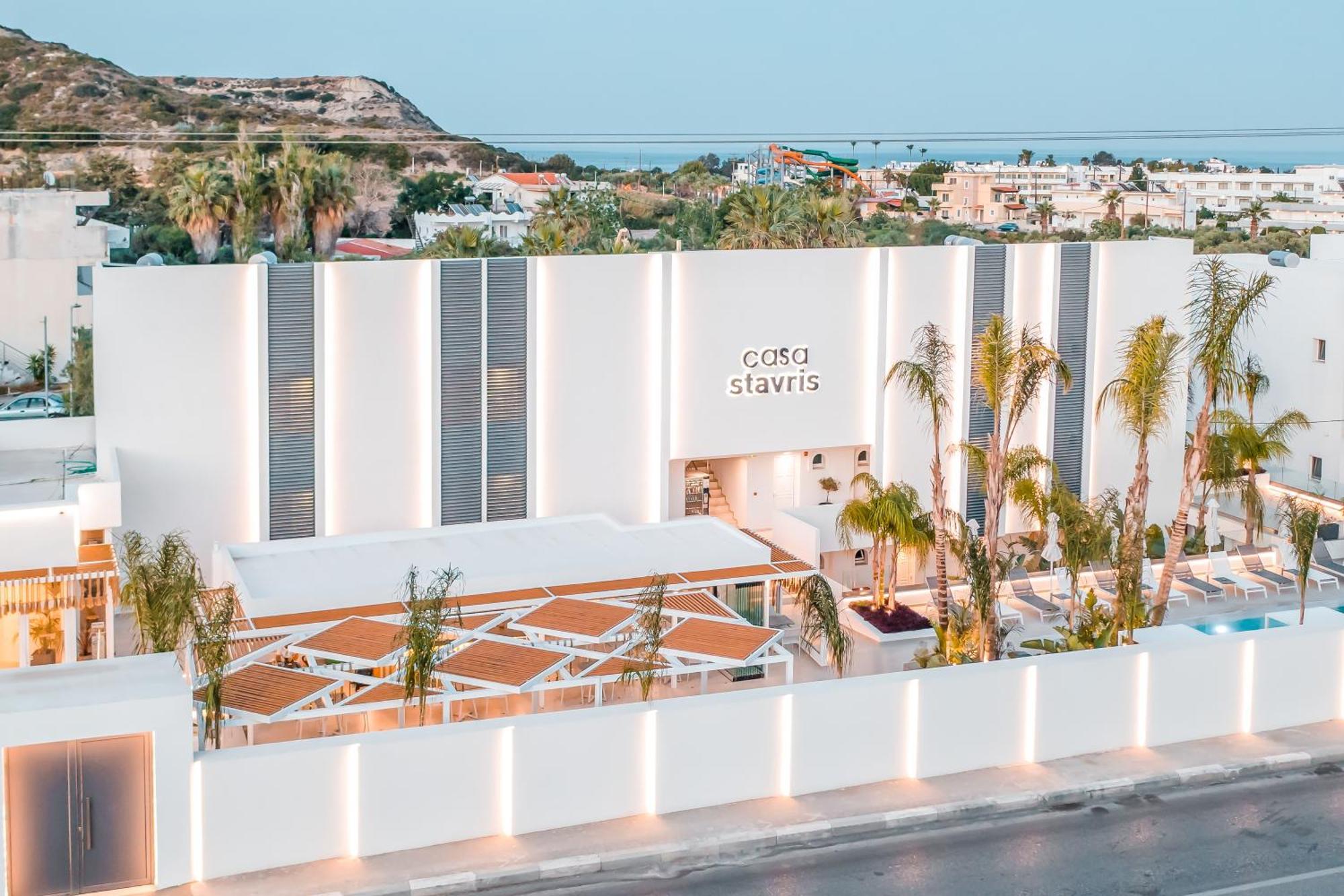 Aparthotel Casastavris - Aparts & Pool Faliraki