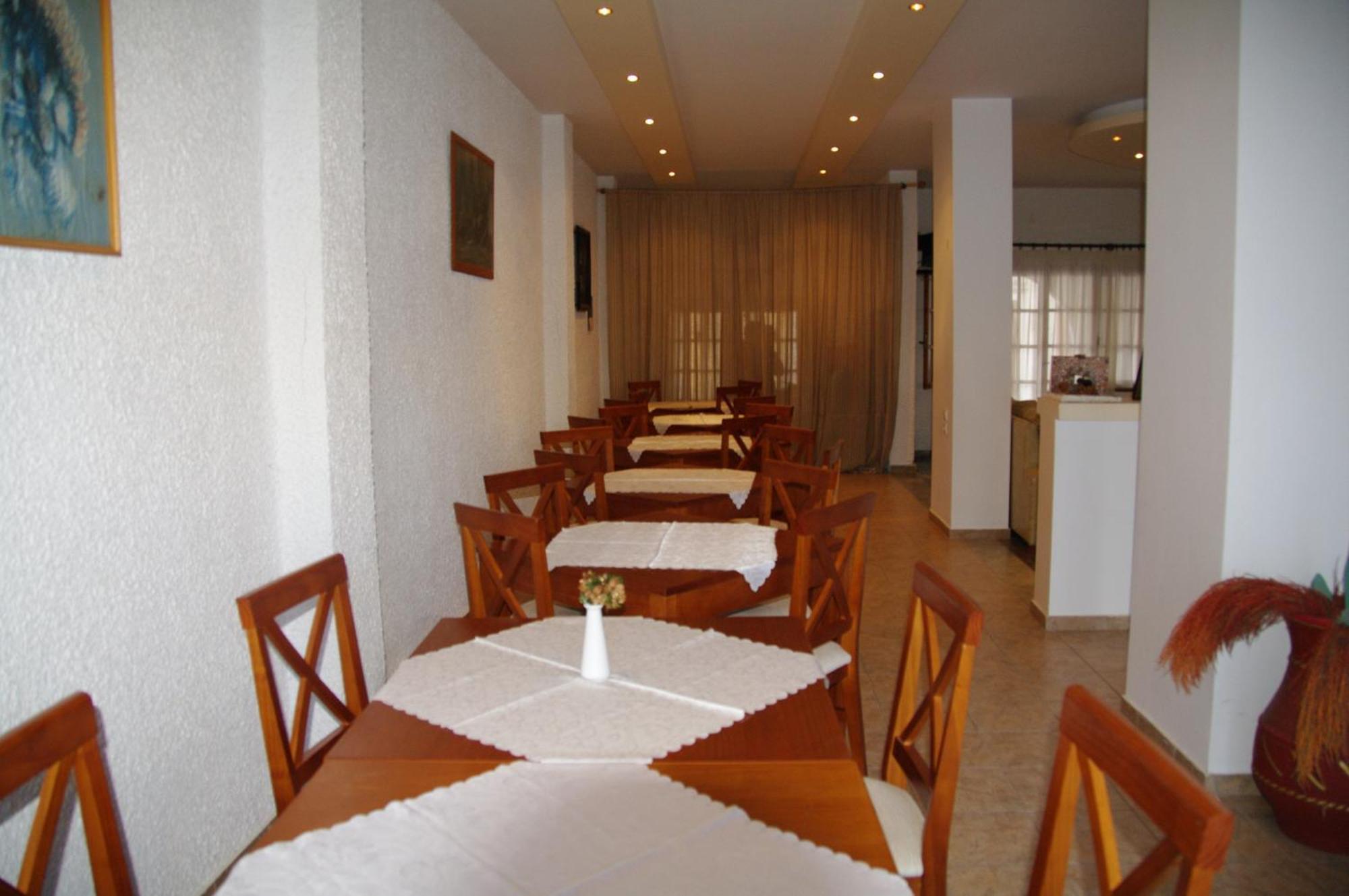 Hotel Marlton Skiathos Town