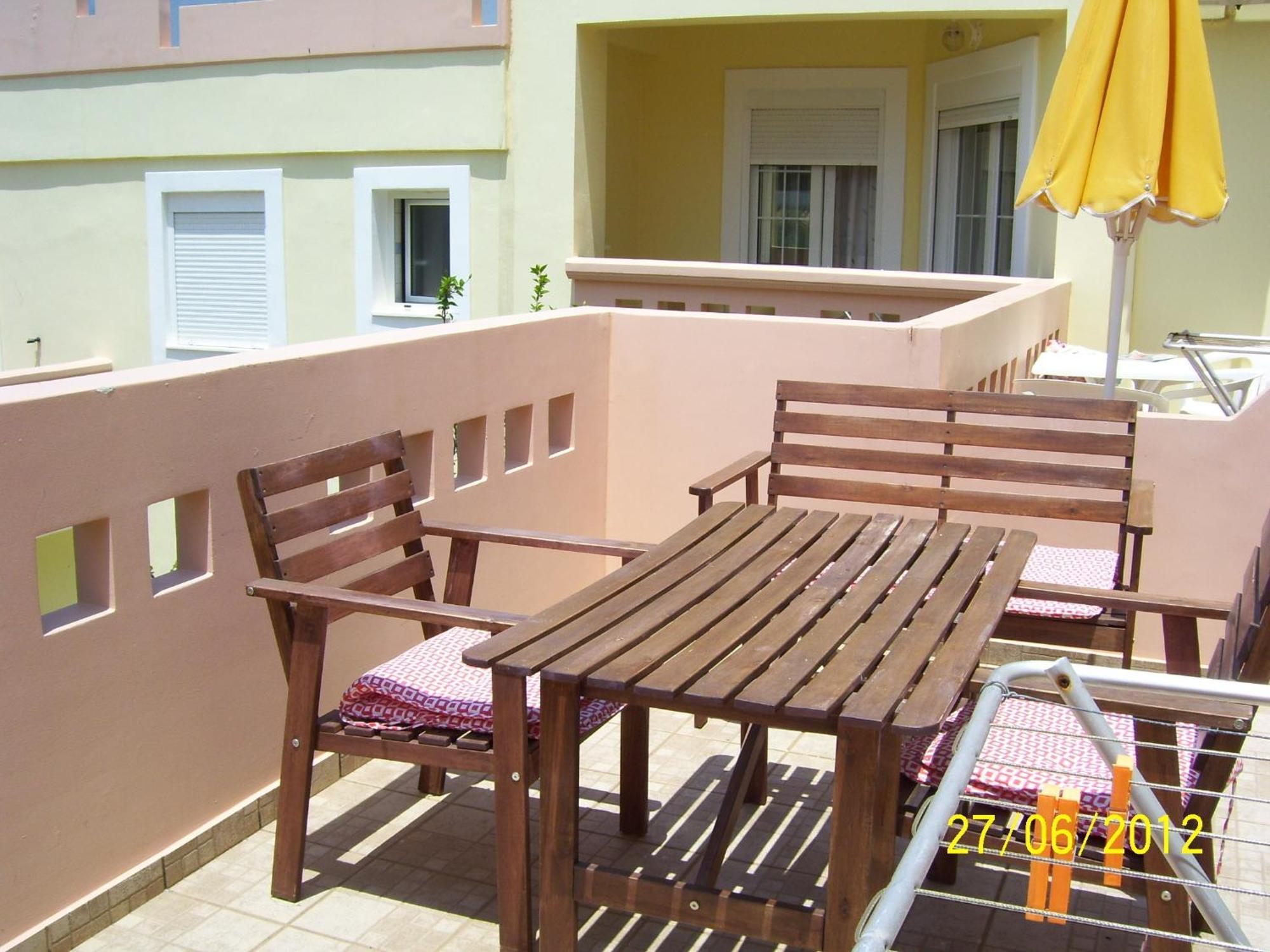 Apelia Aparthotel 2*