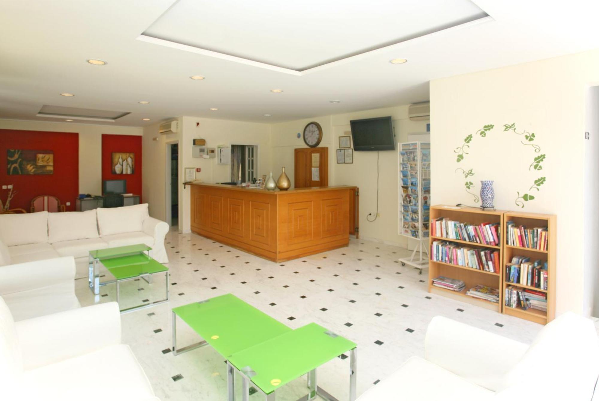 Apelia Aparthotel