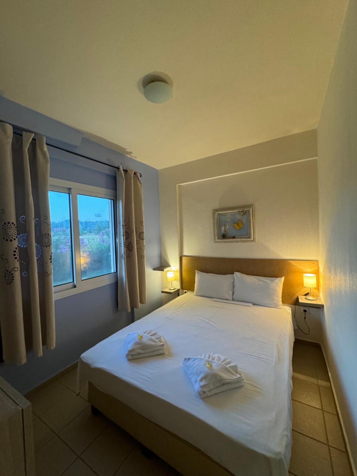 Dafnes Guest house