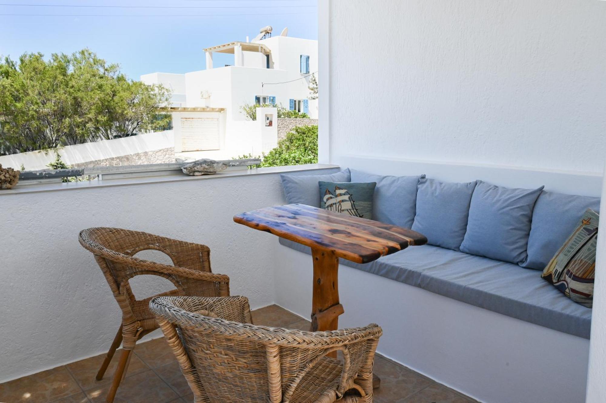 Papafragas Apartment Pachaina