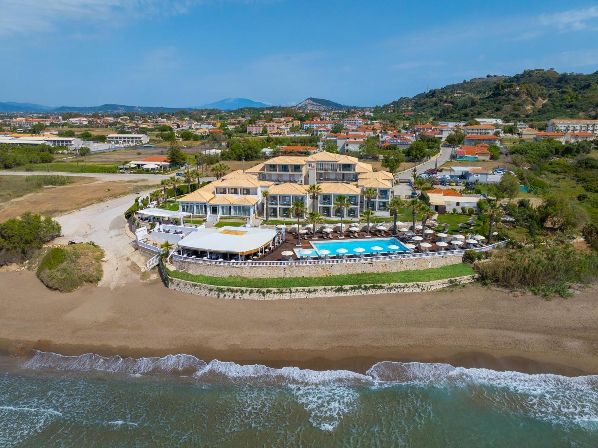 Hotel Crystal 4*