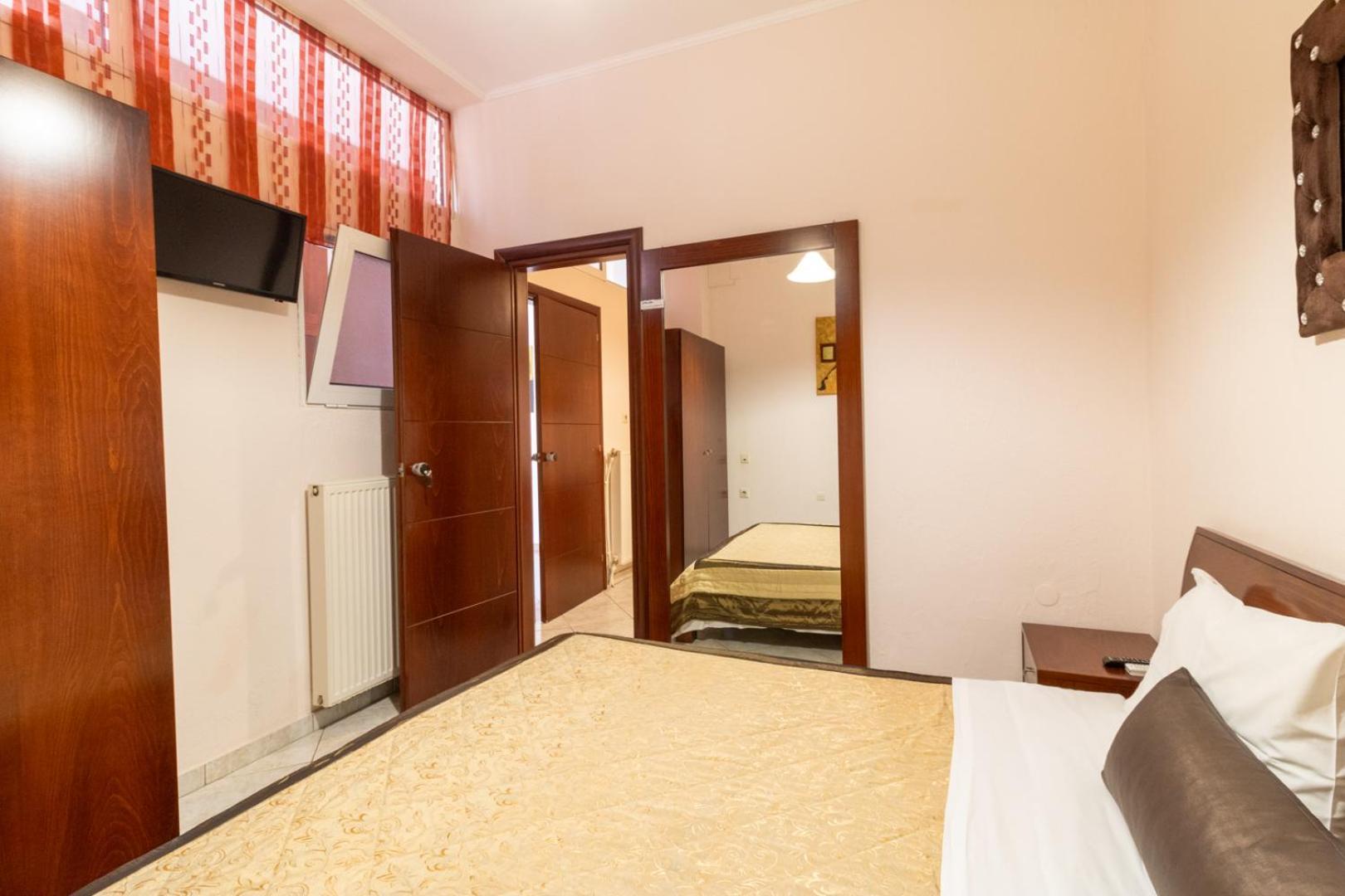 Apartment Iliadis House *