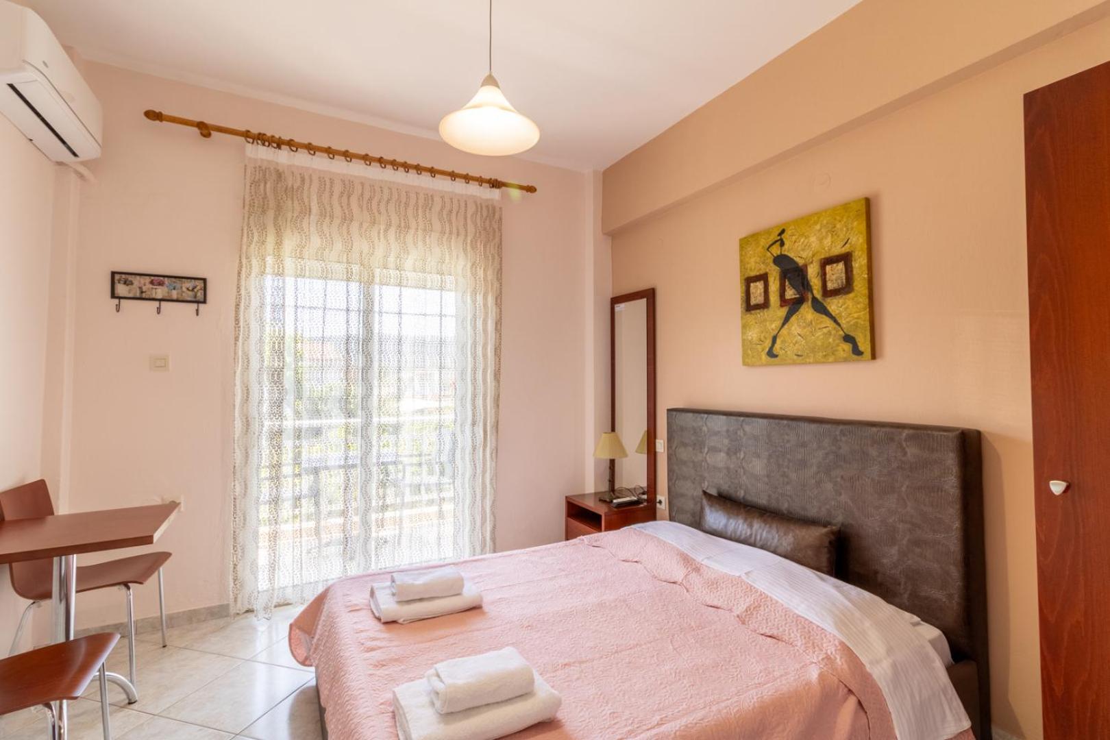 Iliadis House Apartment *