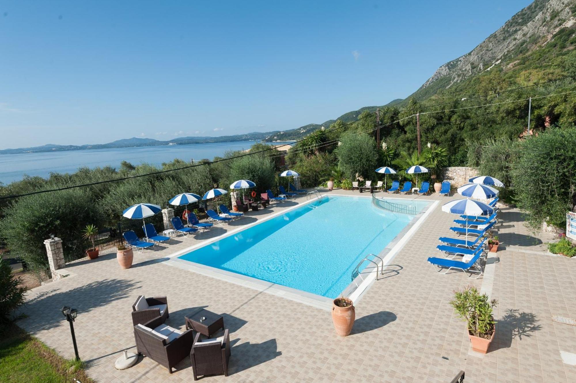 Aparthotel Crystal Blue Hotel, Corfu (city)
