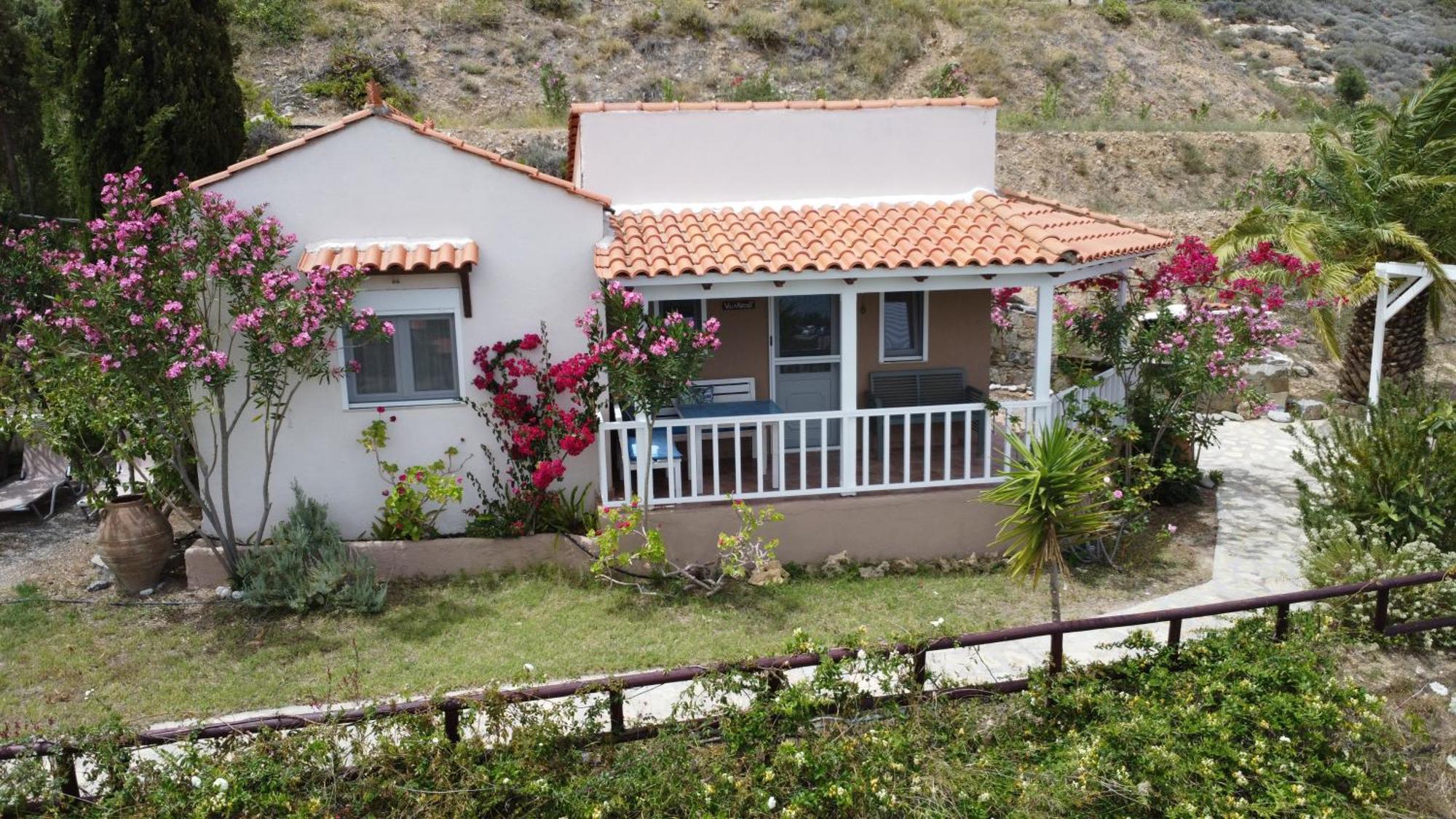 Vaia Villas