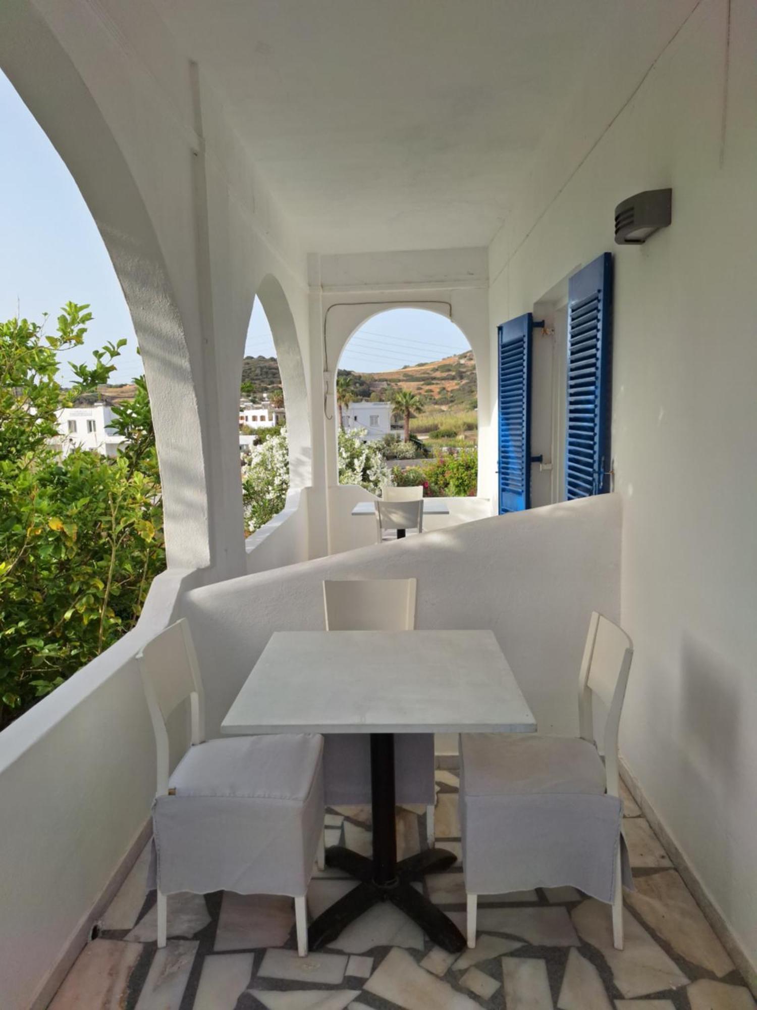 Hotel εvi Evan 2*
