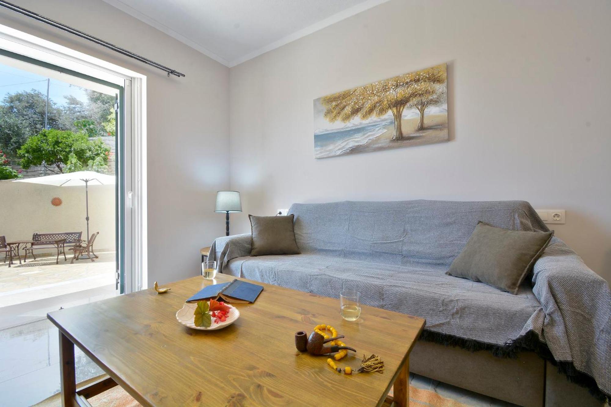 Apartment Rhea Complex *