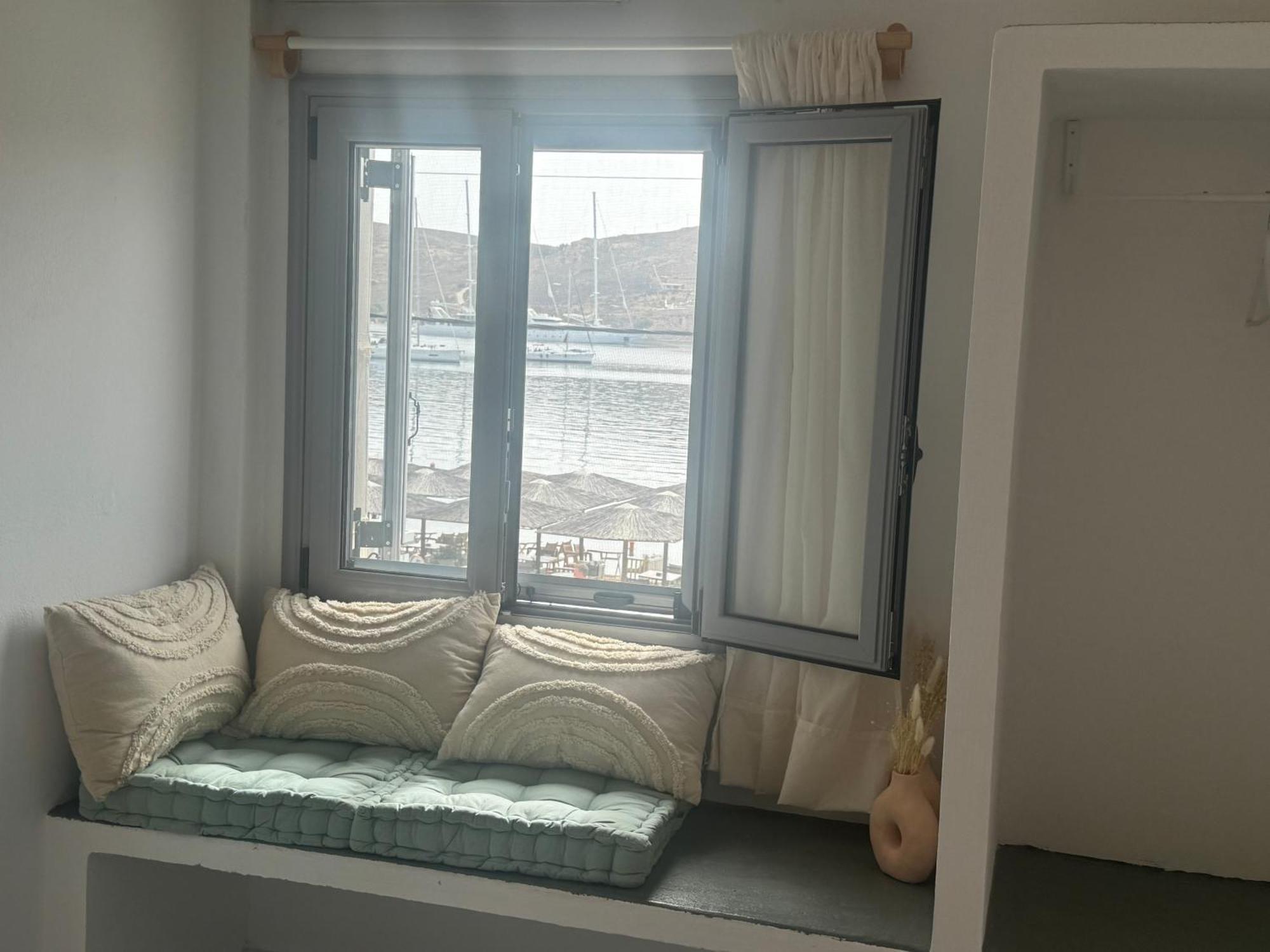 Guest house Akti And Livadi (Serifos)
