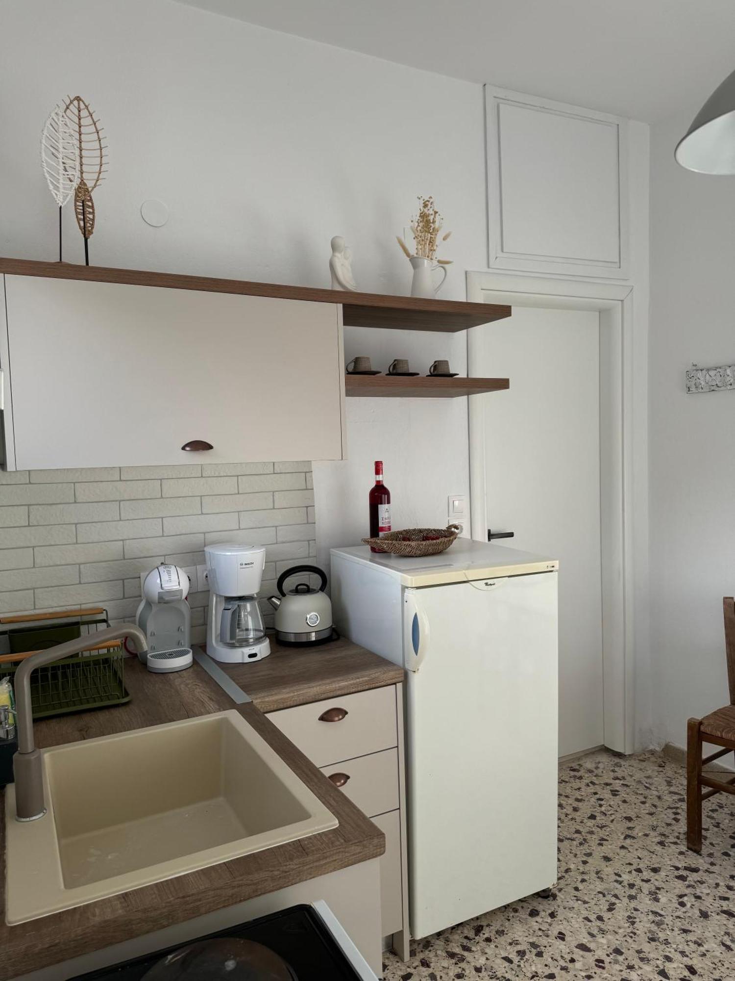 Guest house Akti And