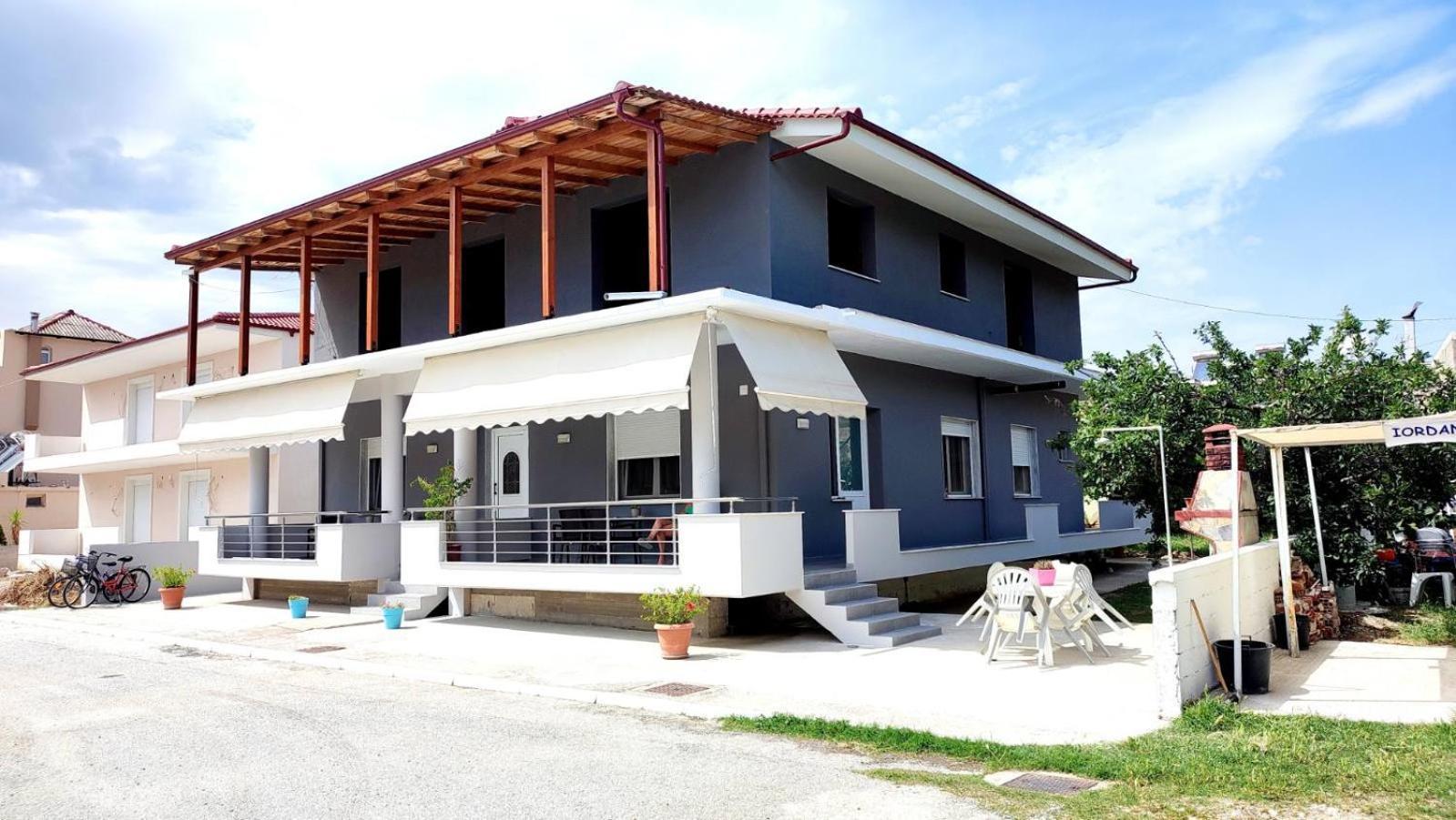 Apartment Iordanis Nea Karvali