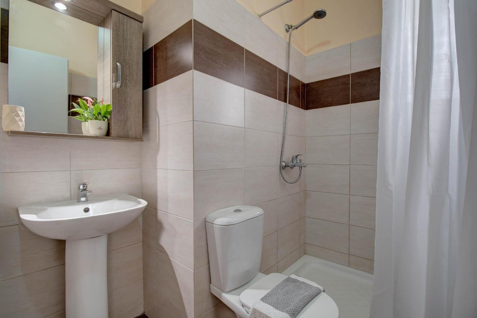 Serenity House Apartment