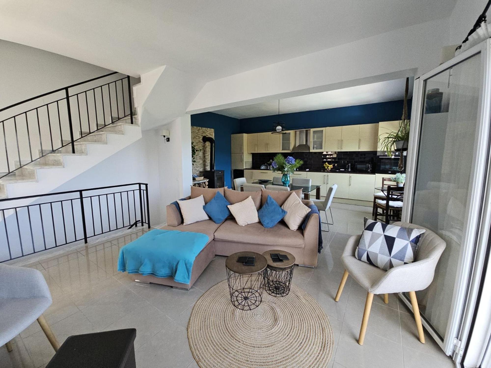 Villa Dionysus *