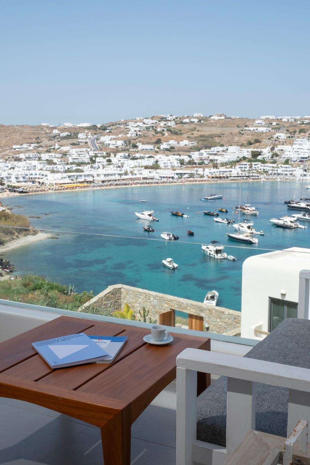 Vibes 2 Ornos (Mykonos)