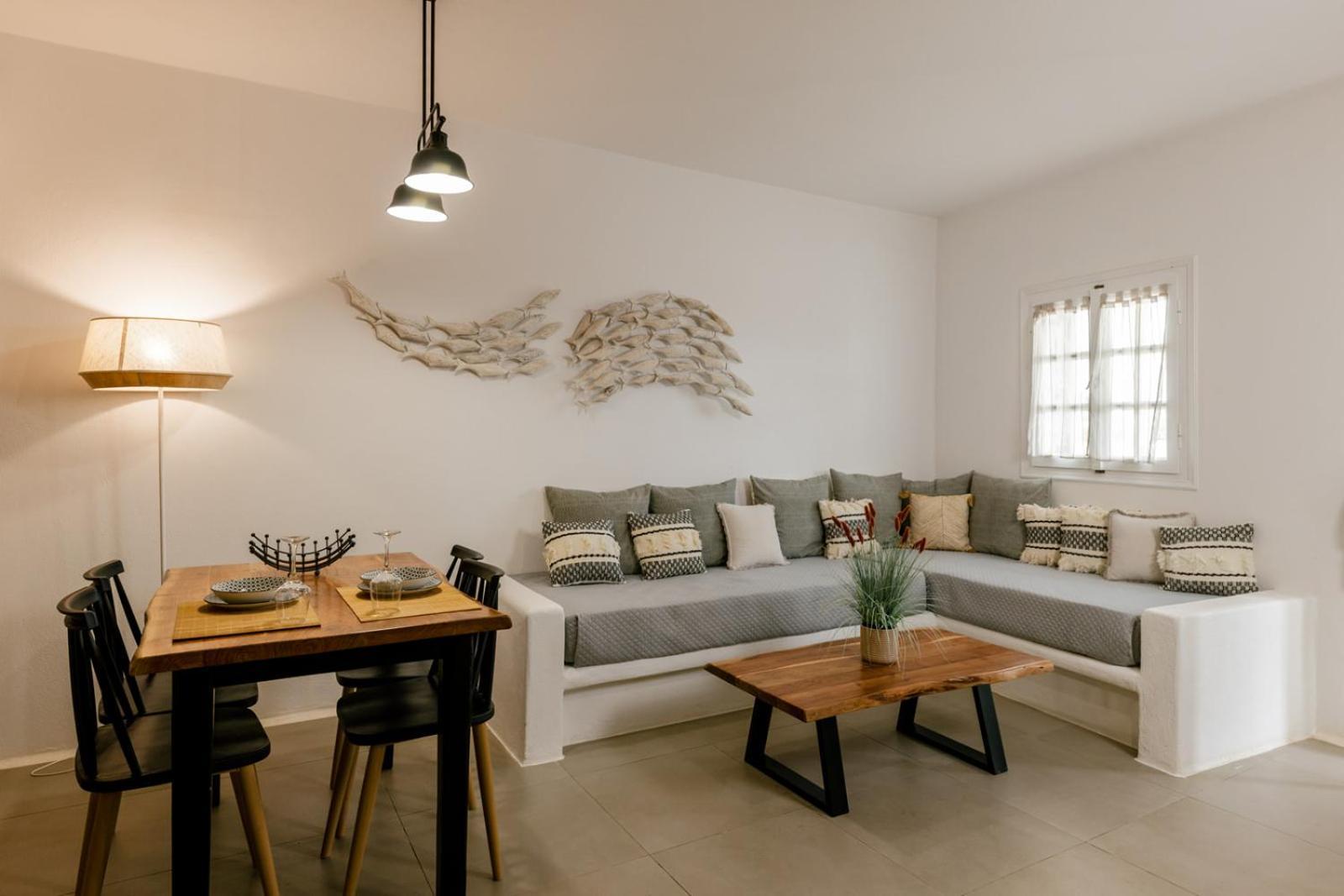 Naxos Finest & Hotel Naxos City
