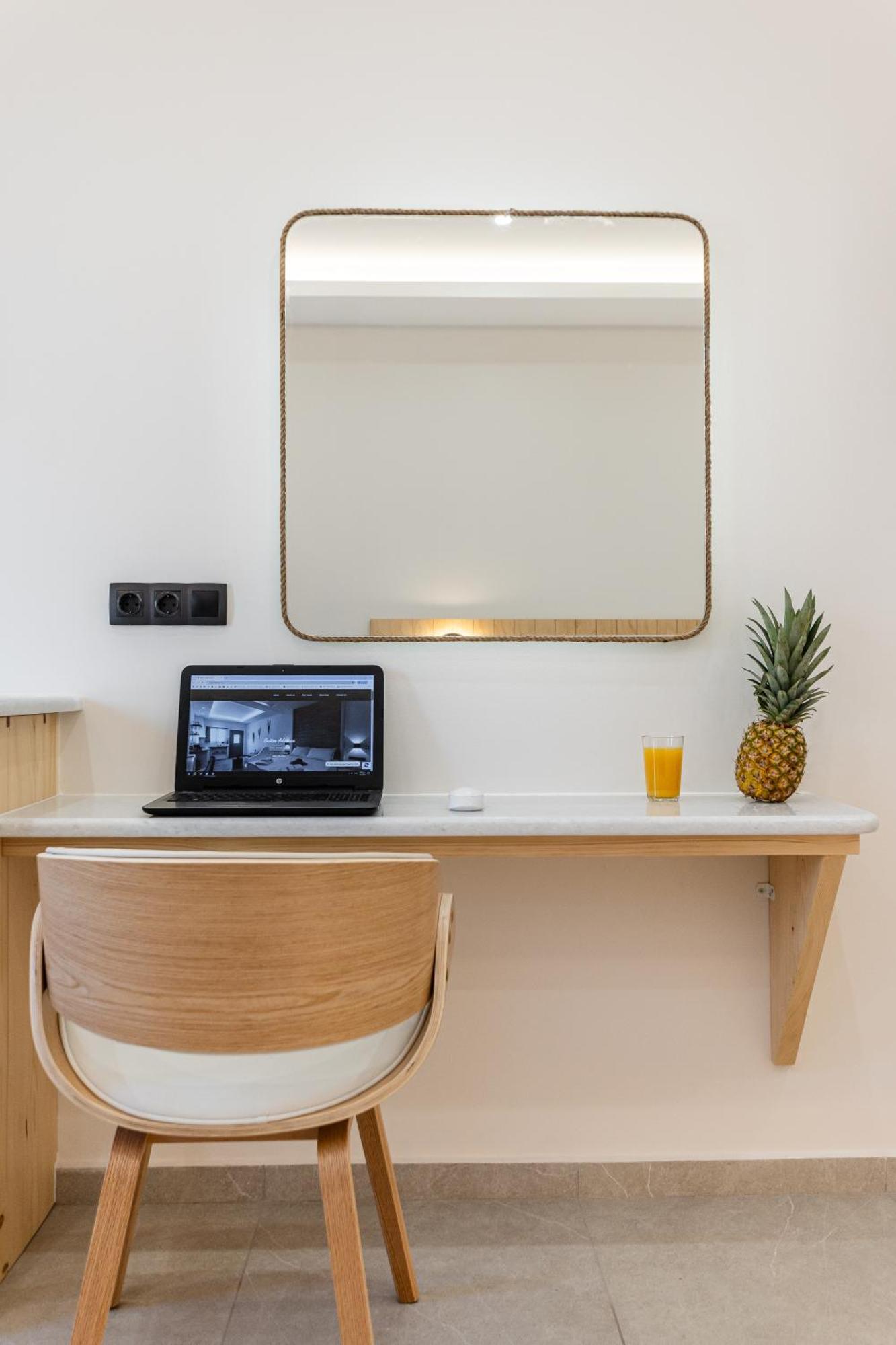 Adama's Aparthotel *