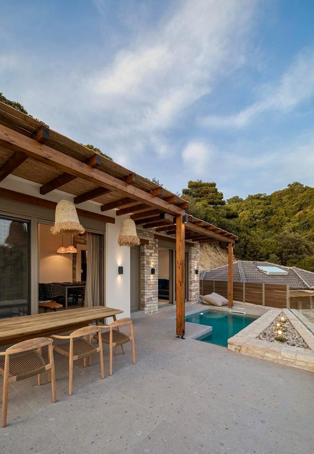 Luxury Living Villa Vrachos