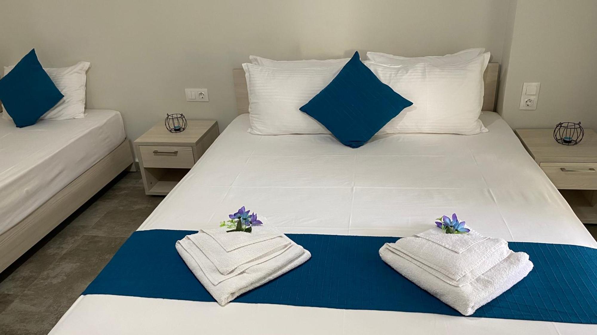 Aparthotel Harmony &