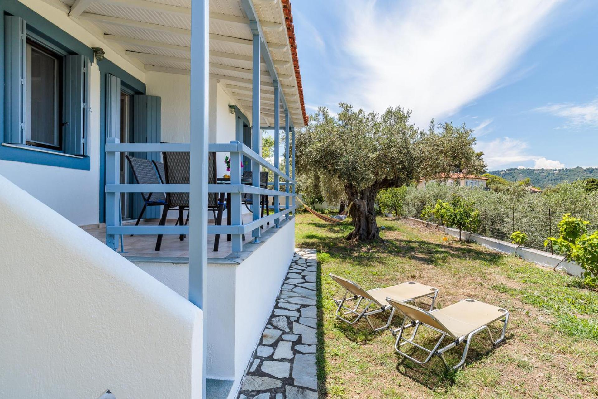 Anesis 1 * Panormos (Skopelos)