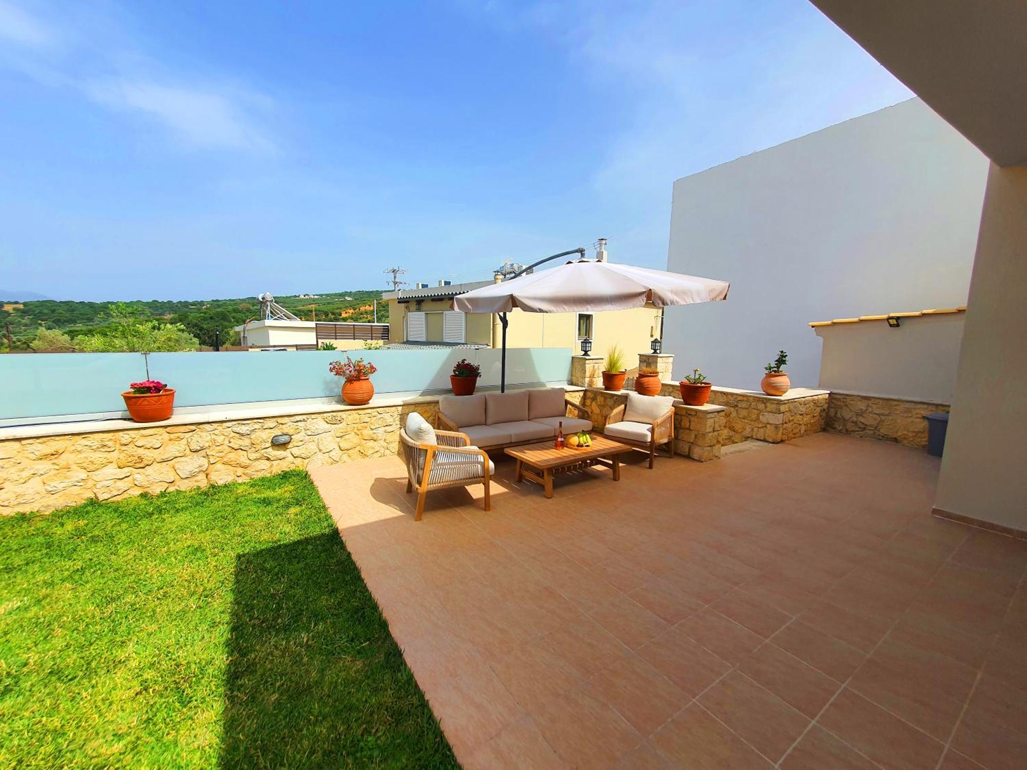 Harma With Private Pool Villa Roupai