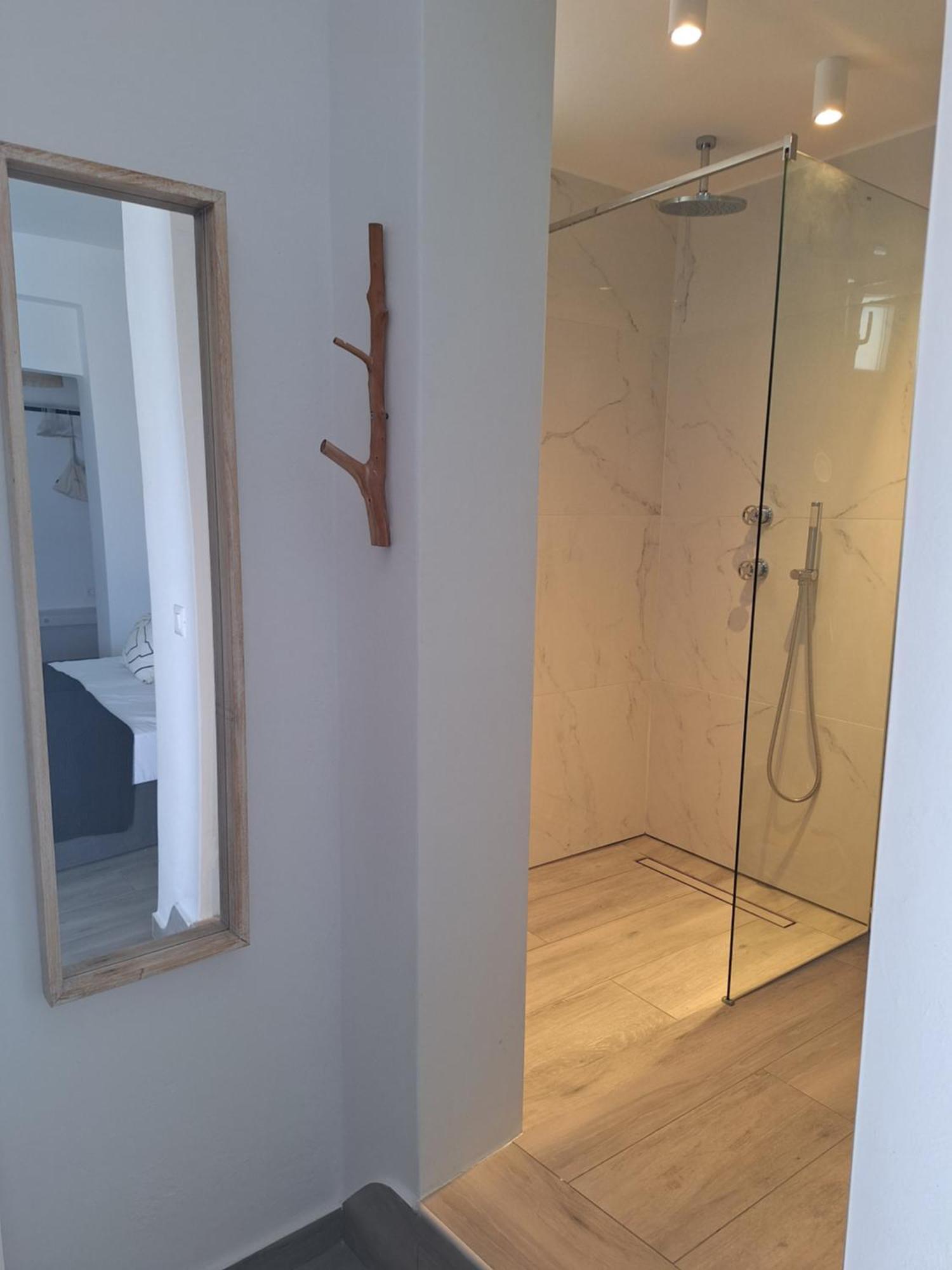 Pavezzo Aparthotel *