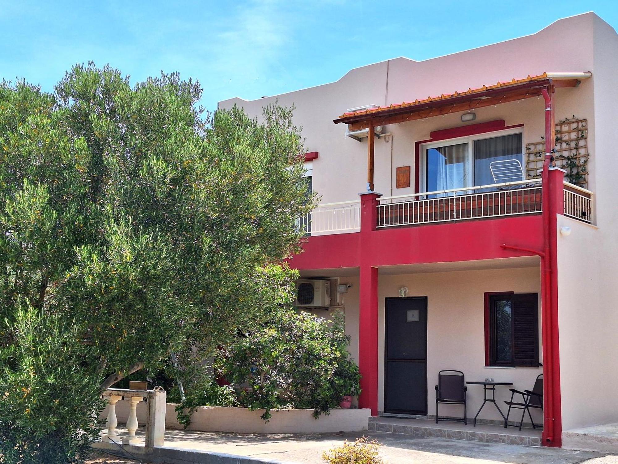 Allas, Guest Art Agios Nikolaos (Crete)