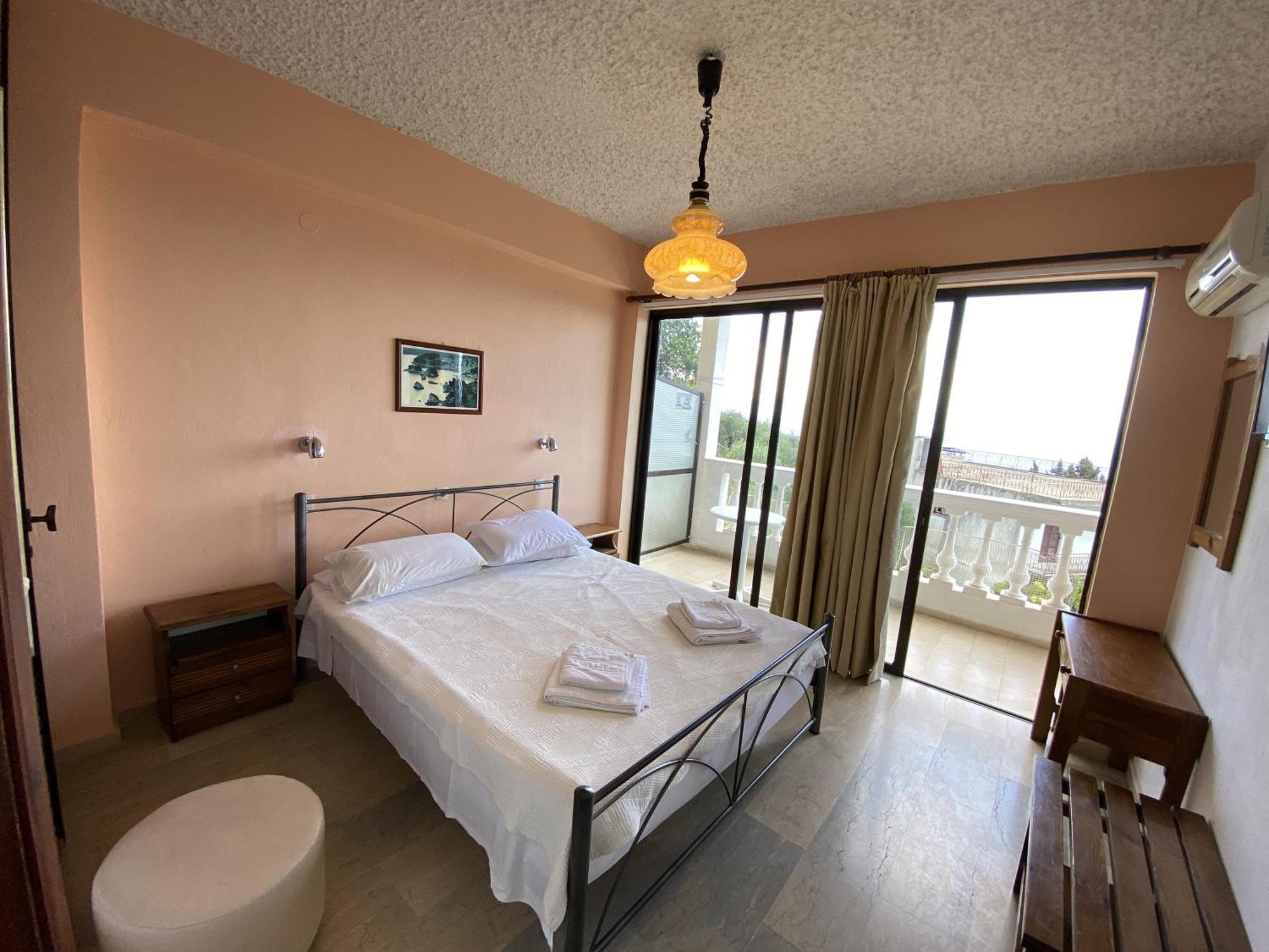 Apartment Andromaches Large 2 *