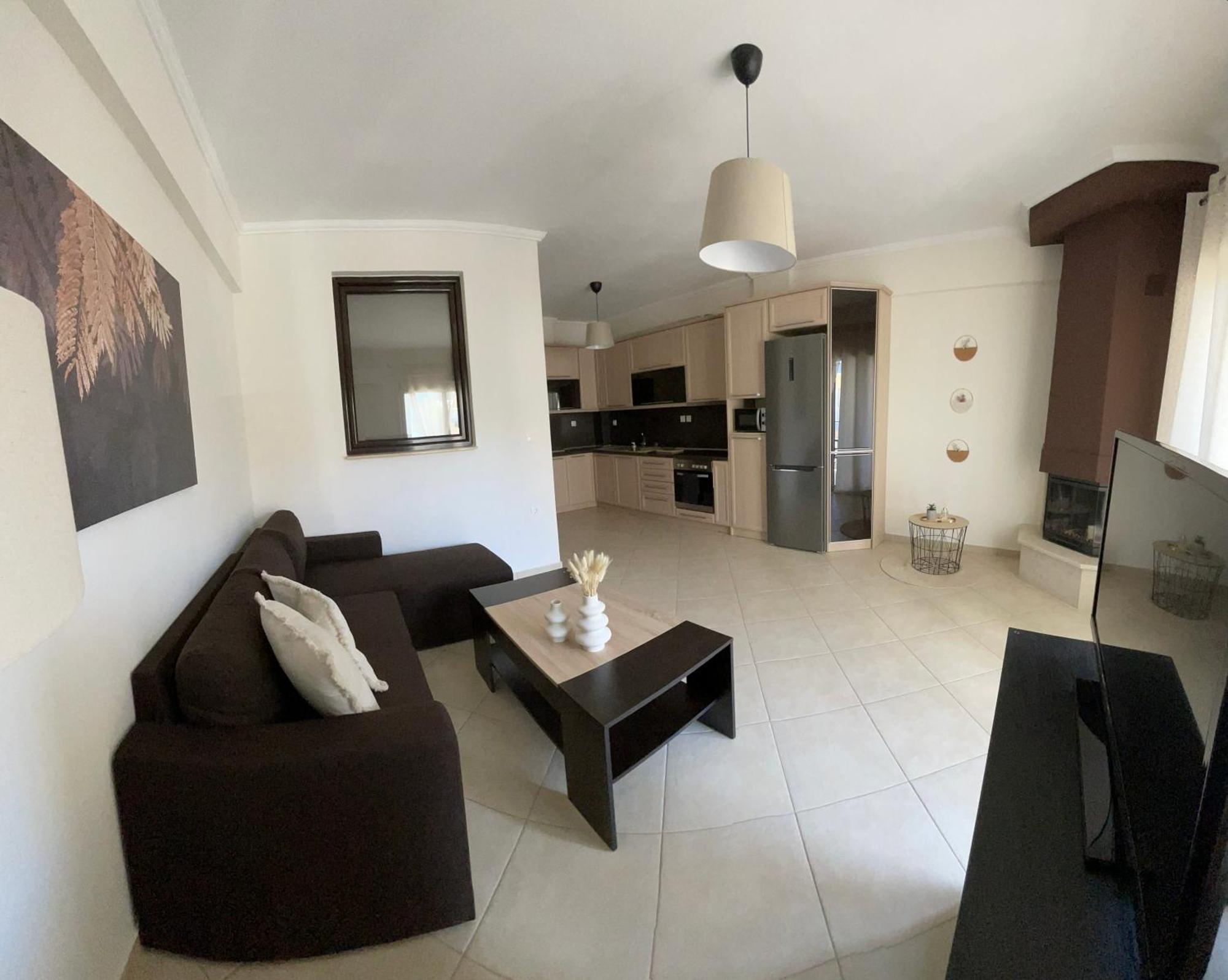 Sunset Luxury Apartment Flogita
