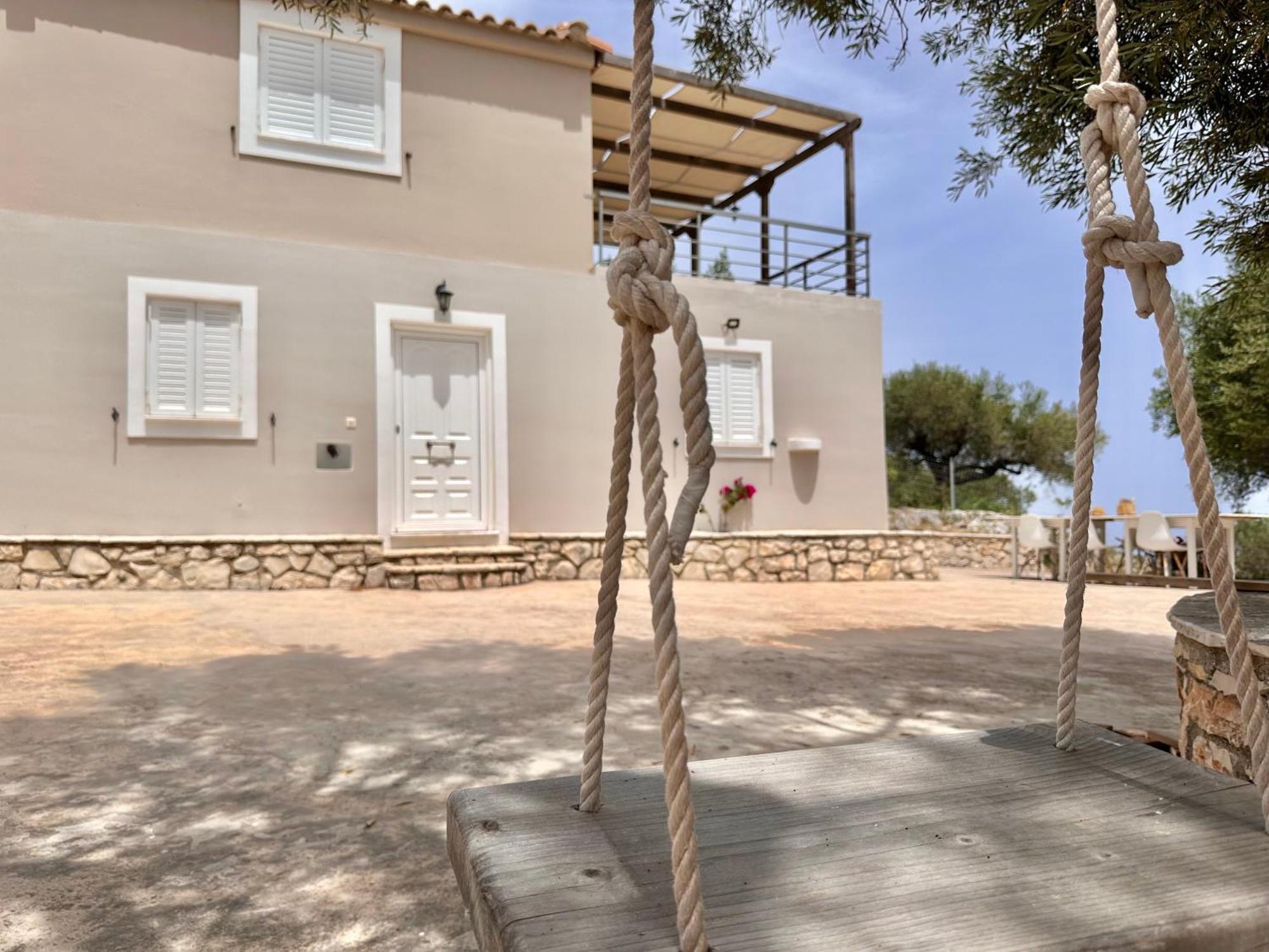 Trikoupis * Agios Nikolaos (Zakynthos)