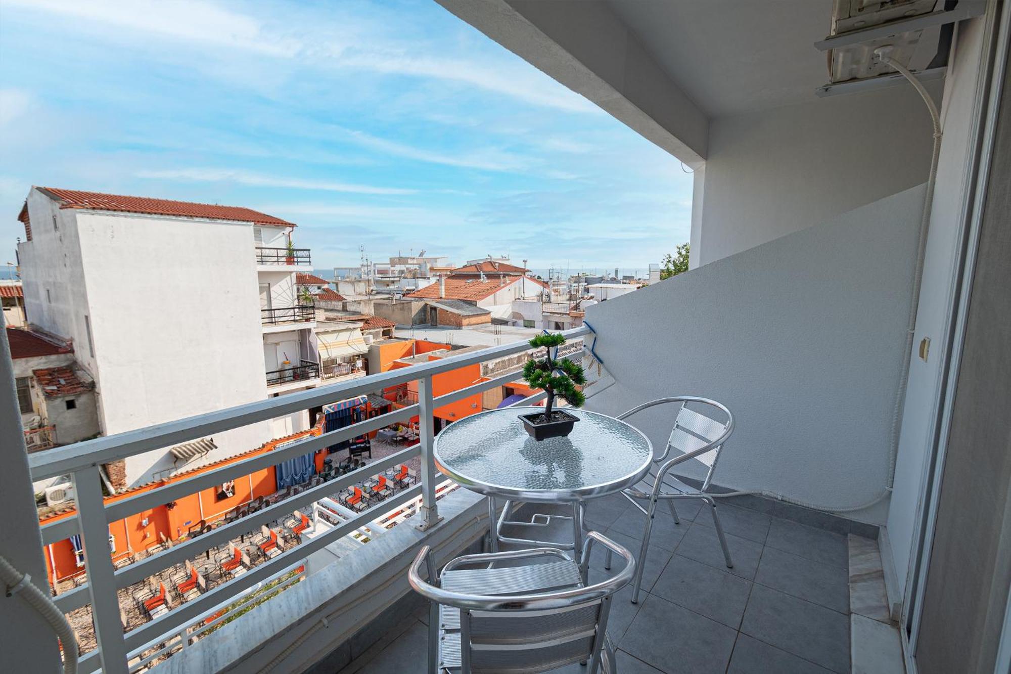 Cinema Flat By Rentalspro - Halkidiki Apartment *