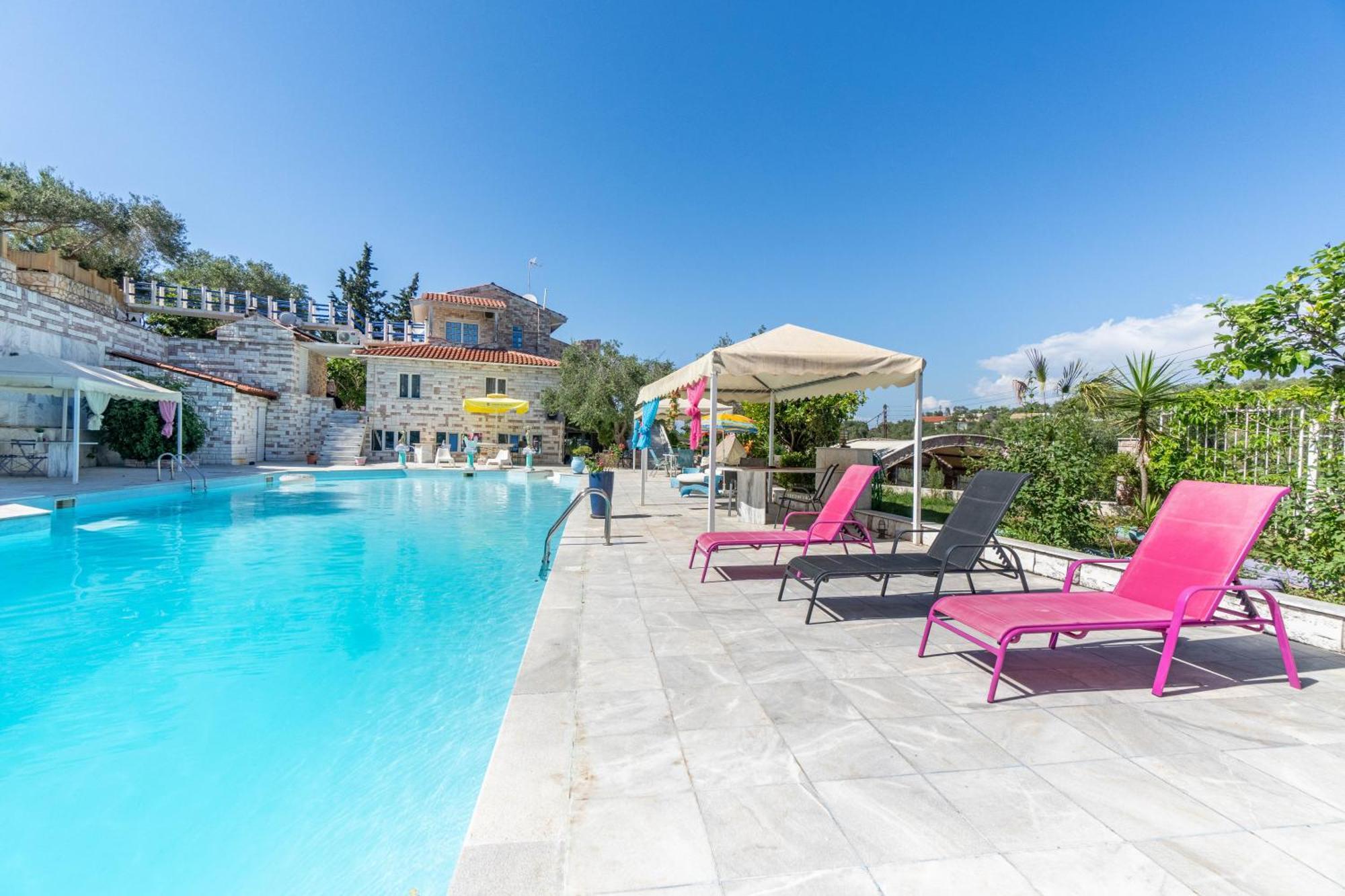 Villa Paco's Luxury House 16 *