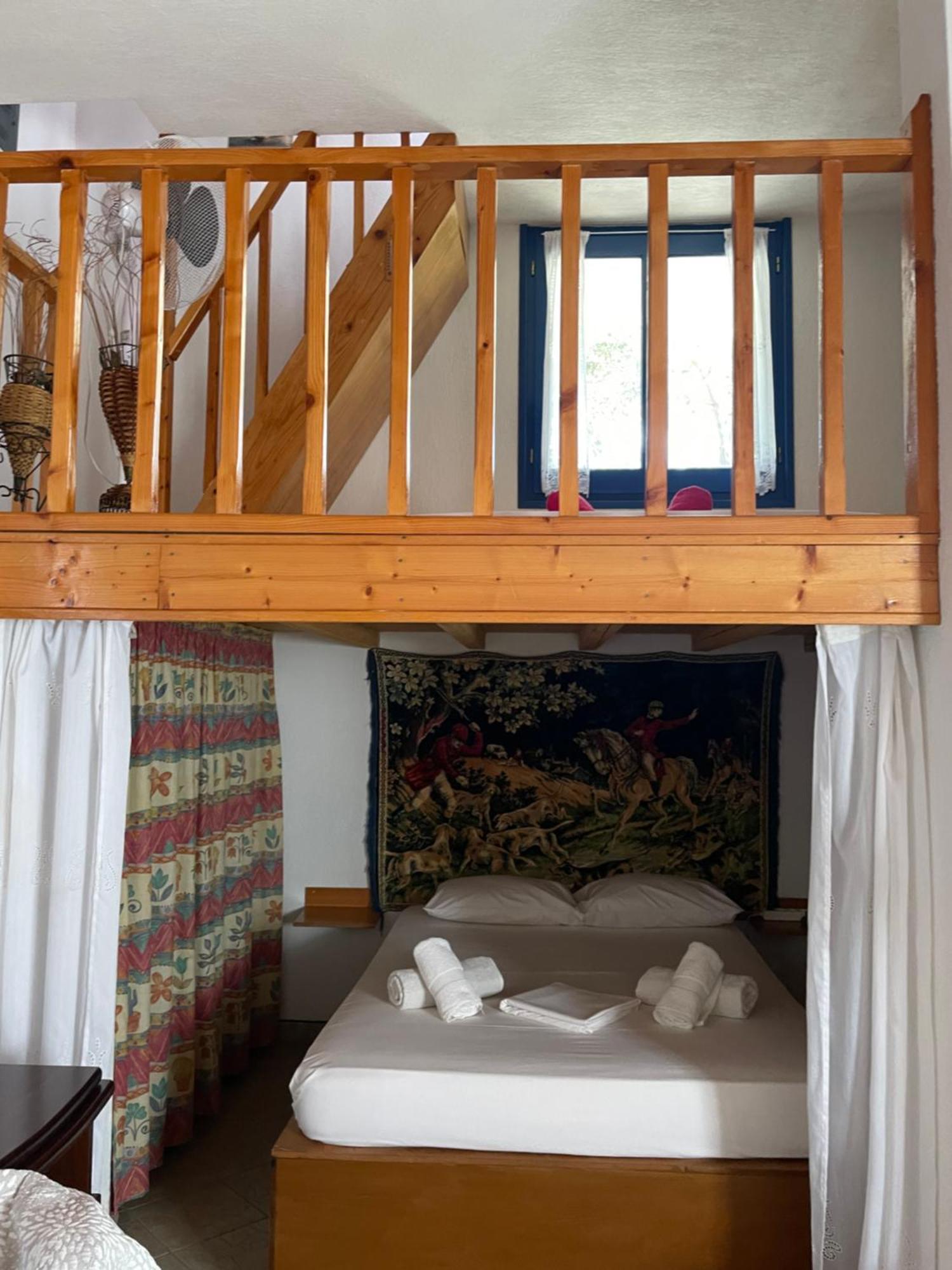 Holiday home Spilia House *