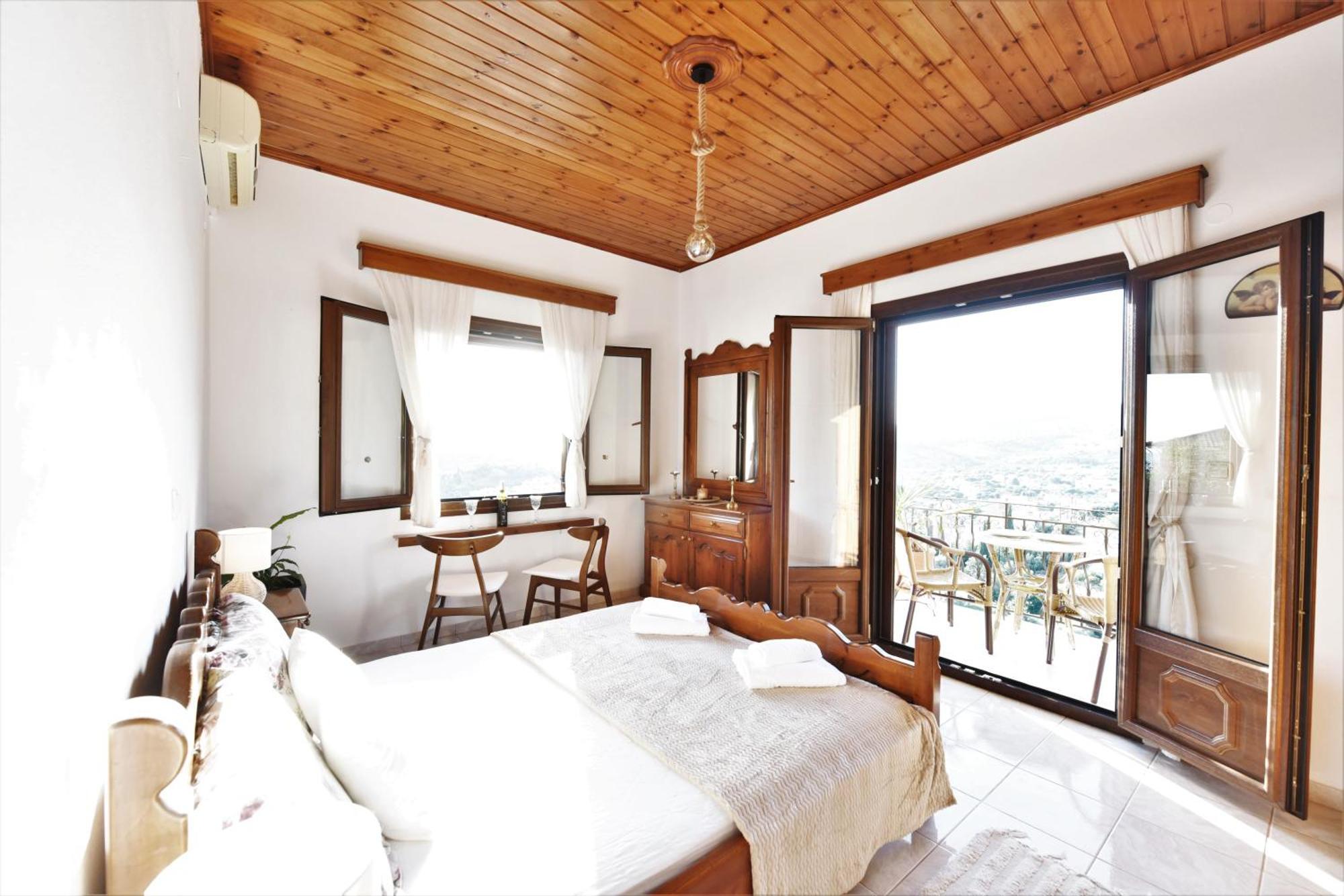 Royal Apartment *