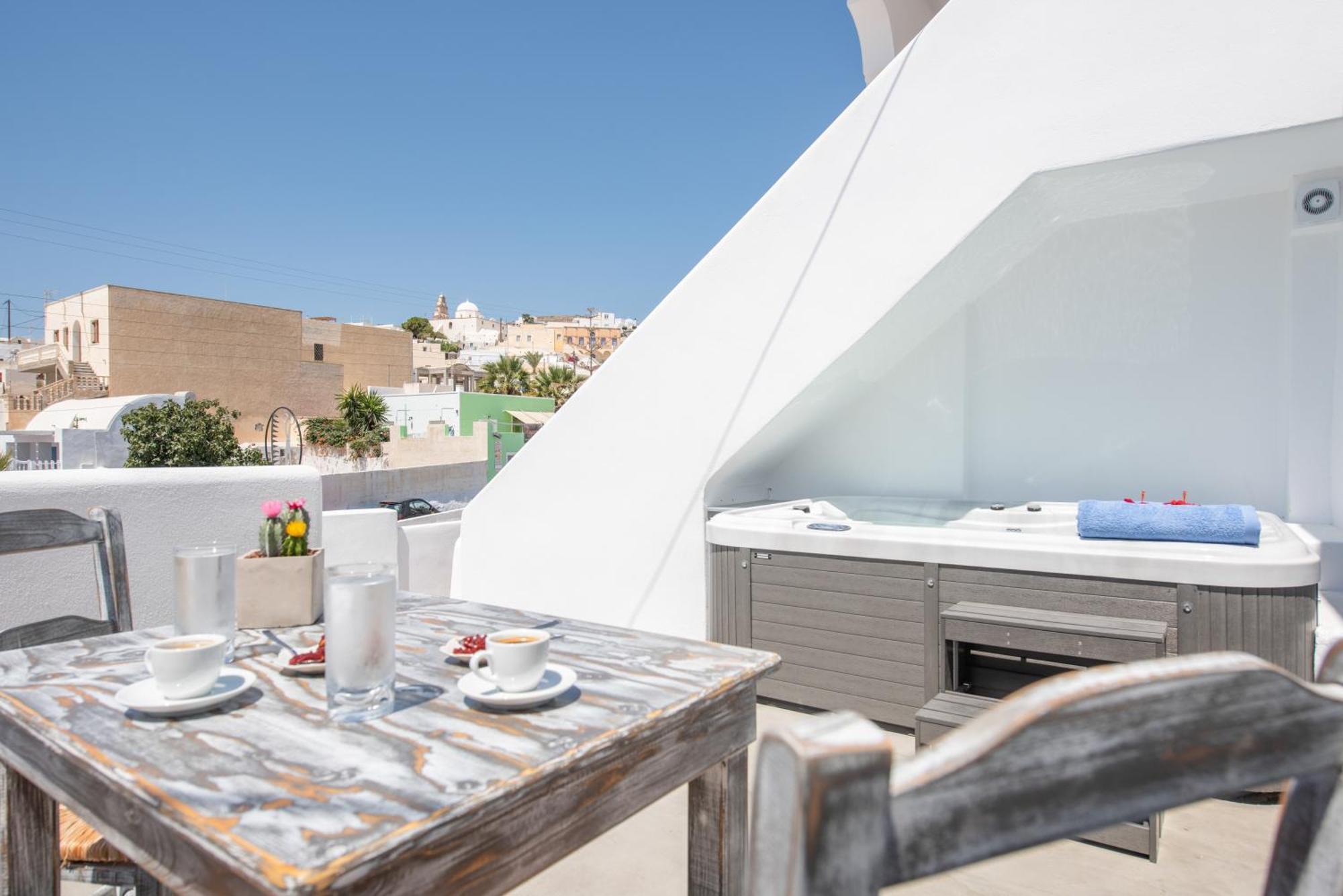 Apartment Argyro And Diogenis Emporio (Santorini)