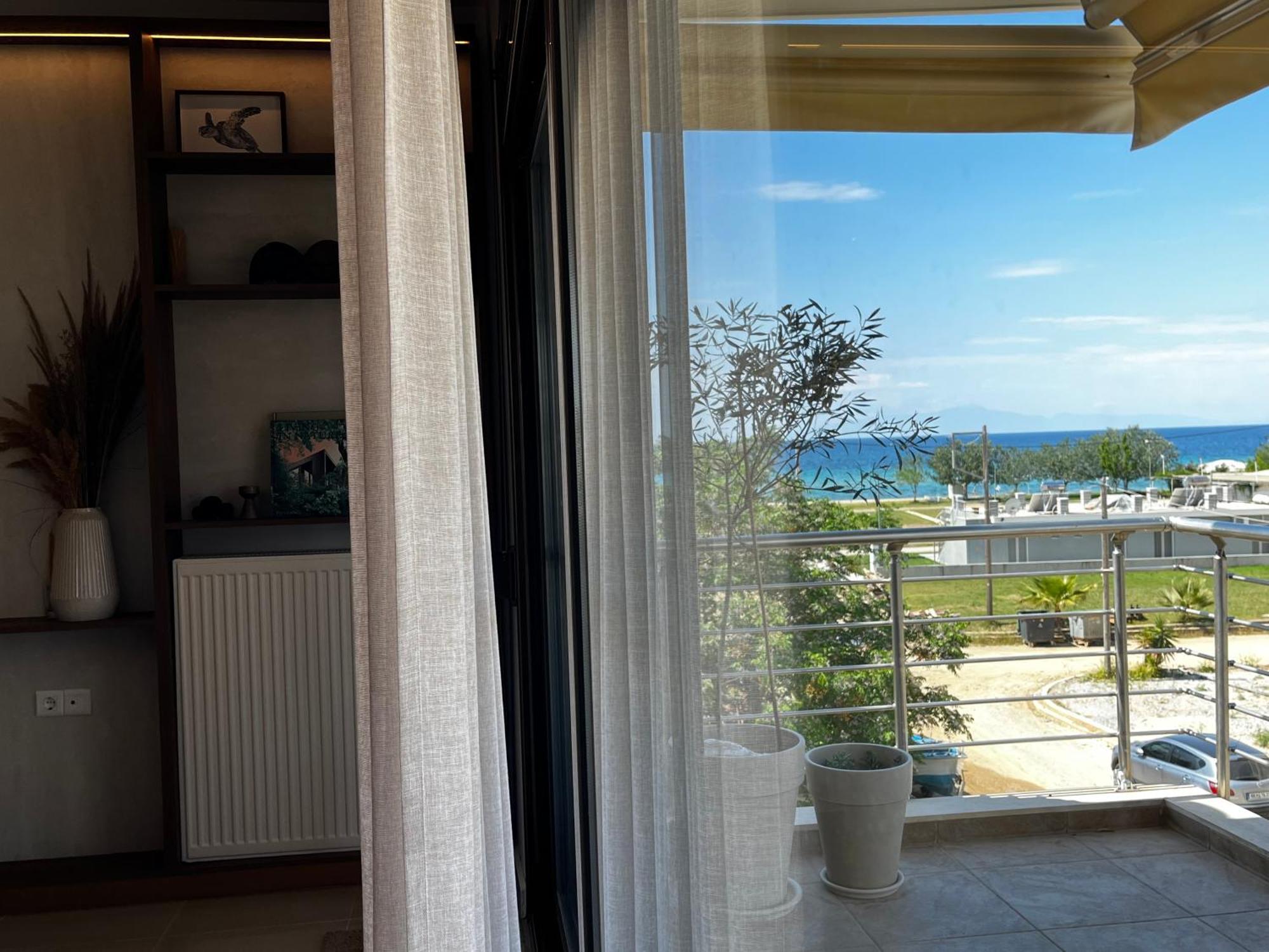 Sea View *