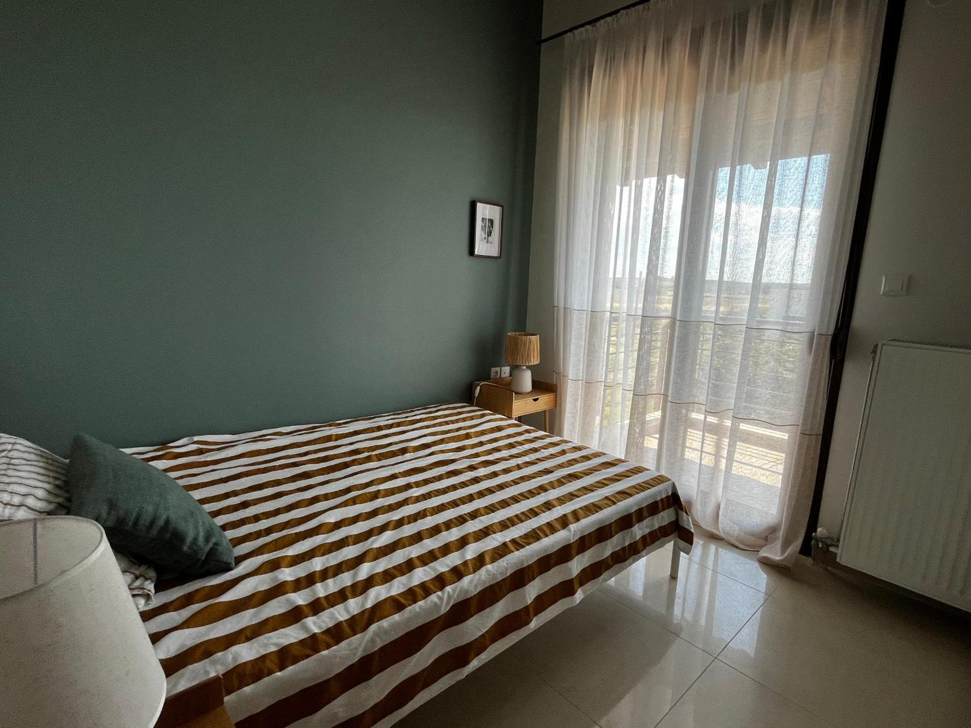 Apartment Sea View Flogita