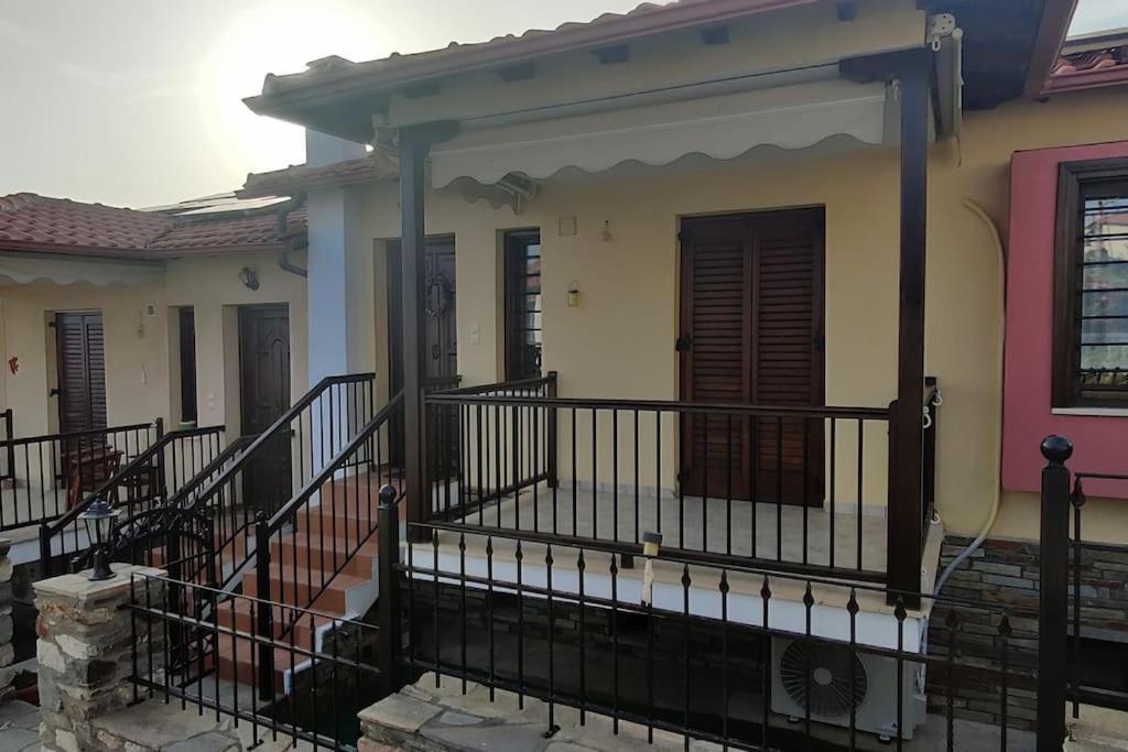 Sea And Mountain View Cosy House Pyrgadikia