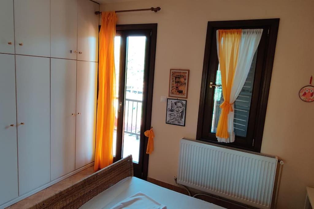 Sea And Mountain View Cosy House Holiday home Pyrgadikia