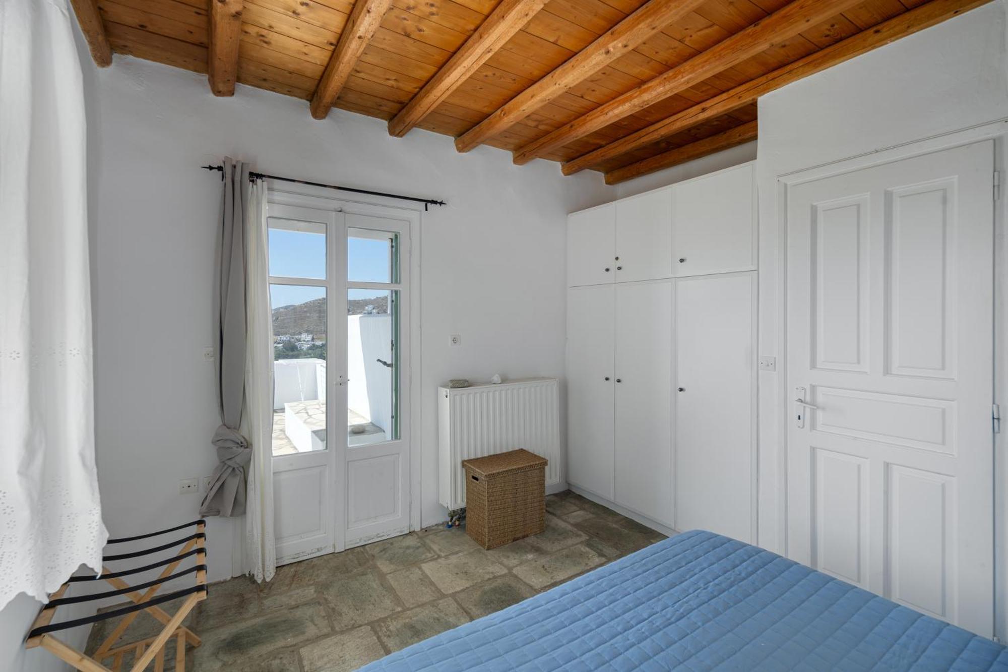 Oneiro House *