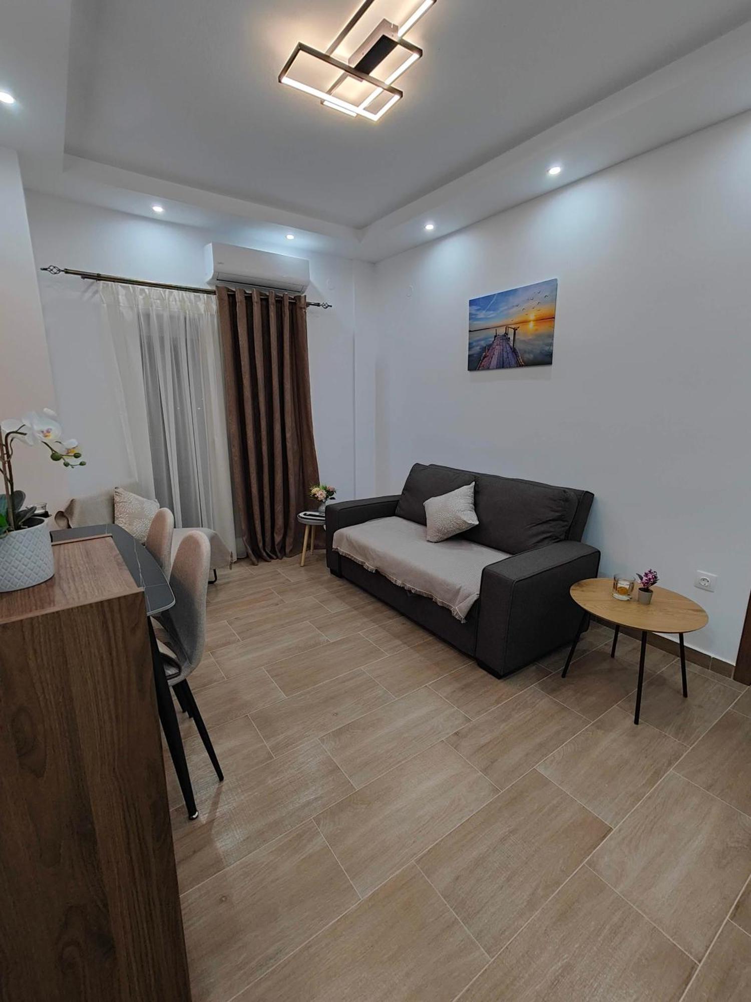 Infinity Apartment *