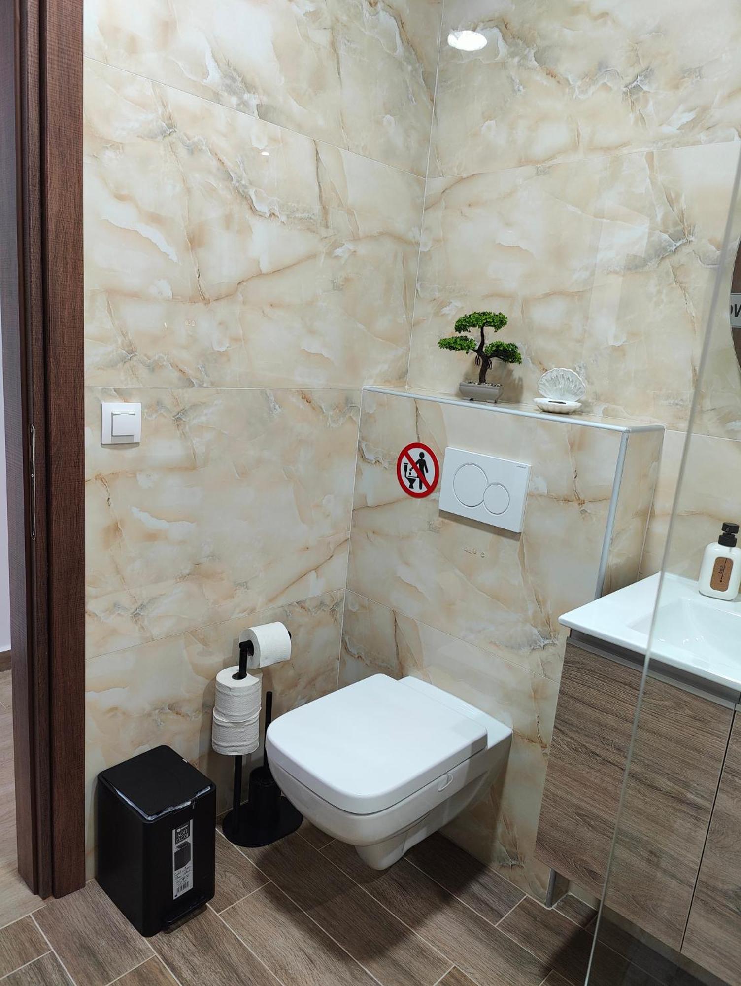 Infinity Apartment *