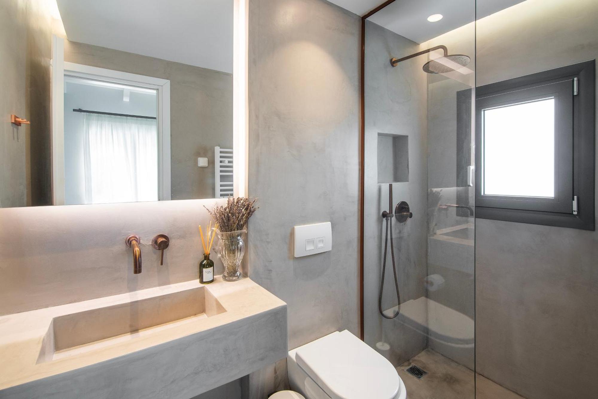 Maya Luxury