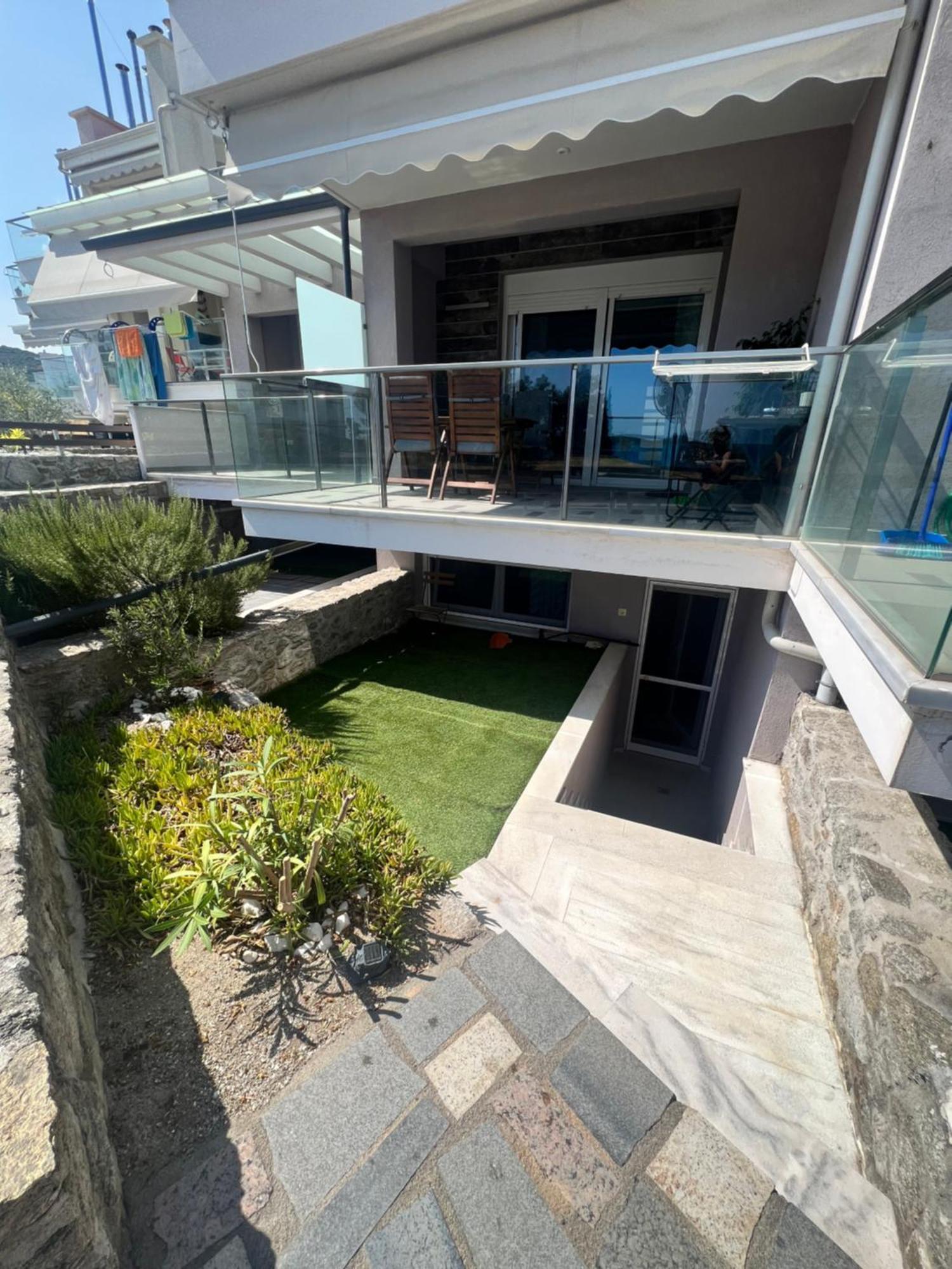Seafront Holiday home Nea Peramos (Macedonia)