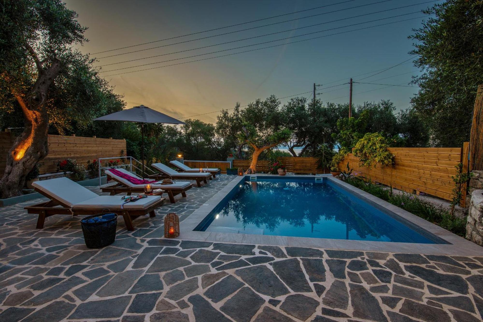 Villa Paxos
