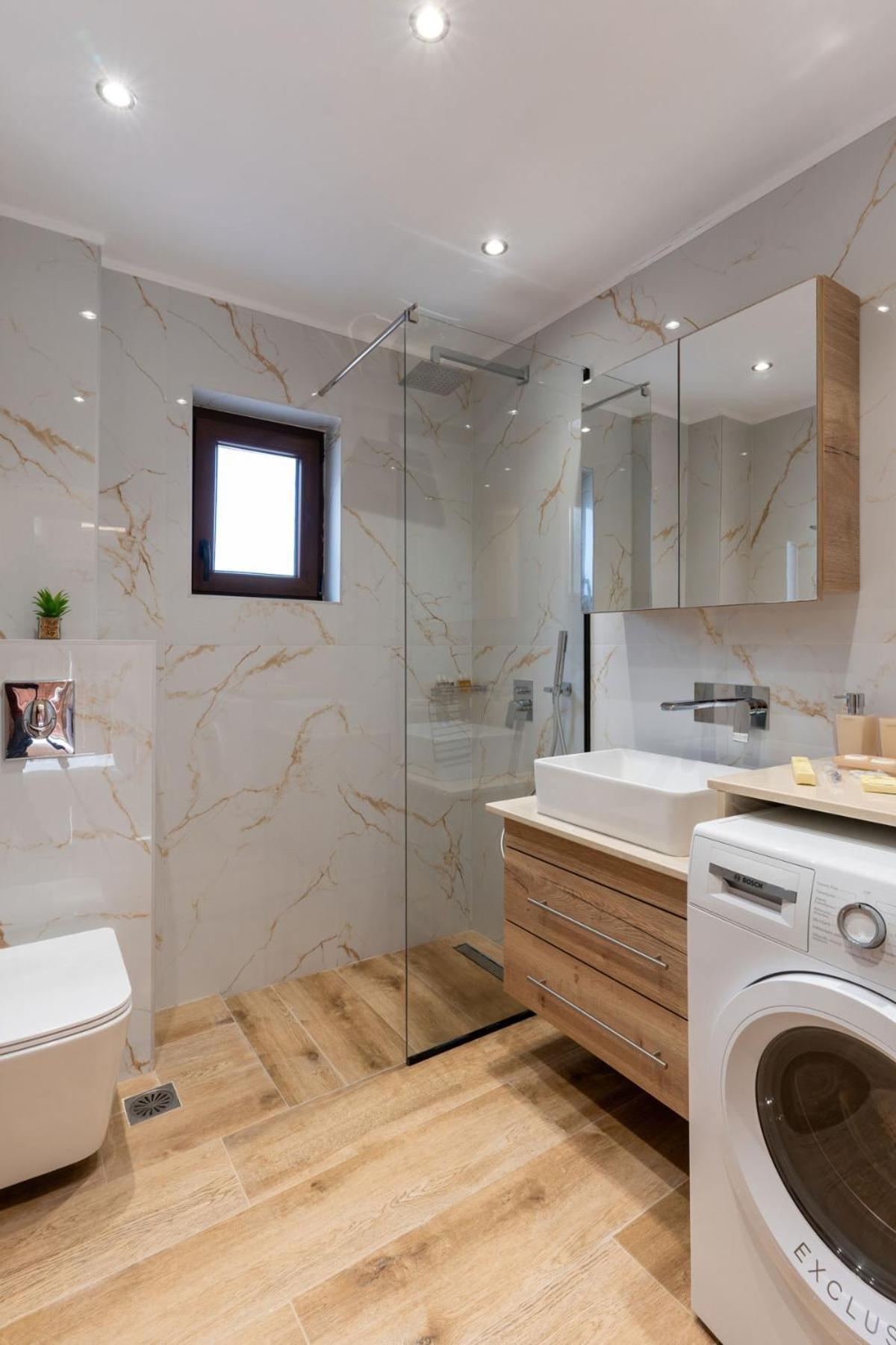 Brikis 2 - With Private Pool *