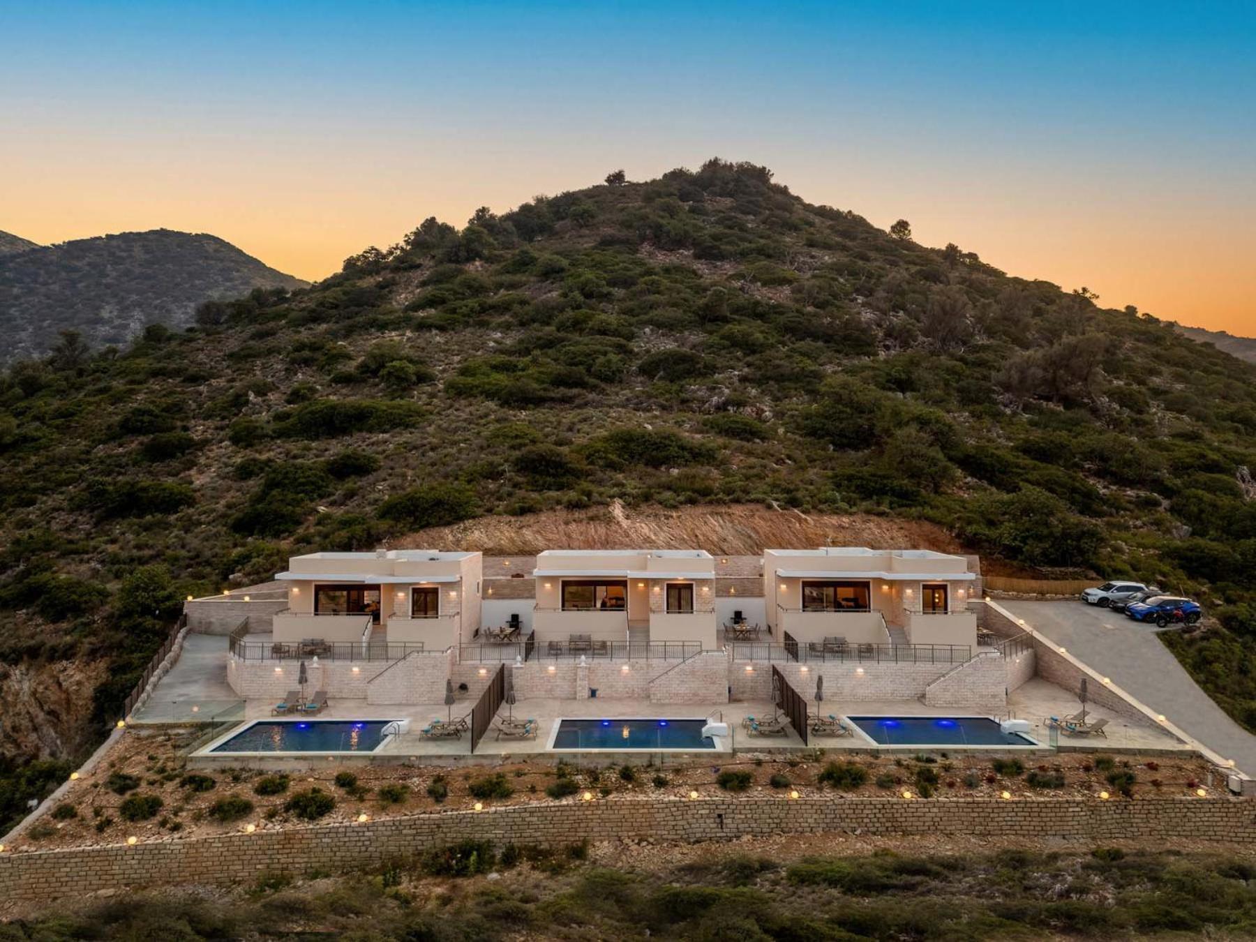 Brikis 3 - With Privae Pool