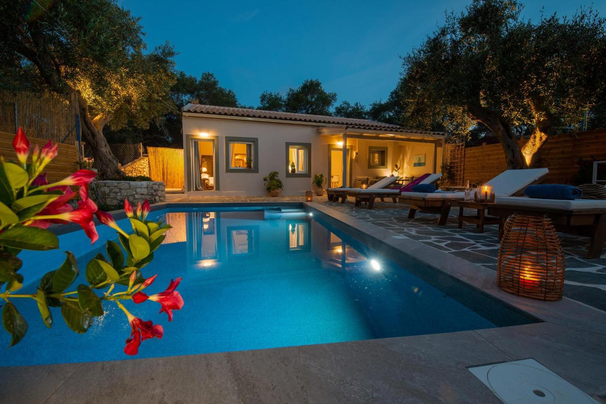 Villa Paxos