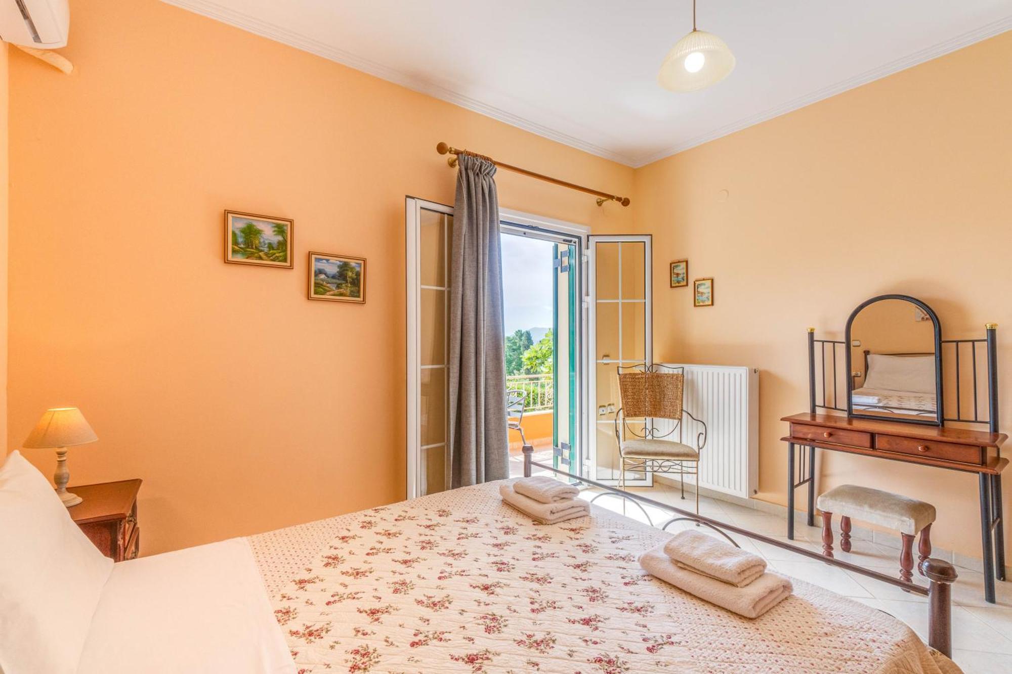 Even Ezer With Private Pool Apartment *