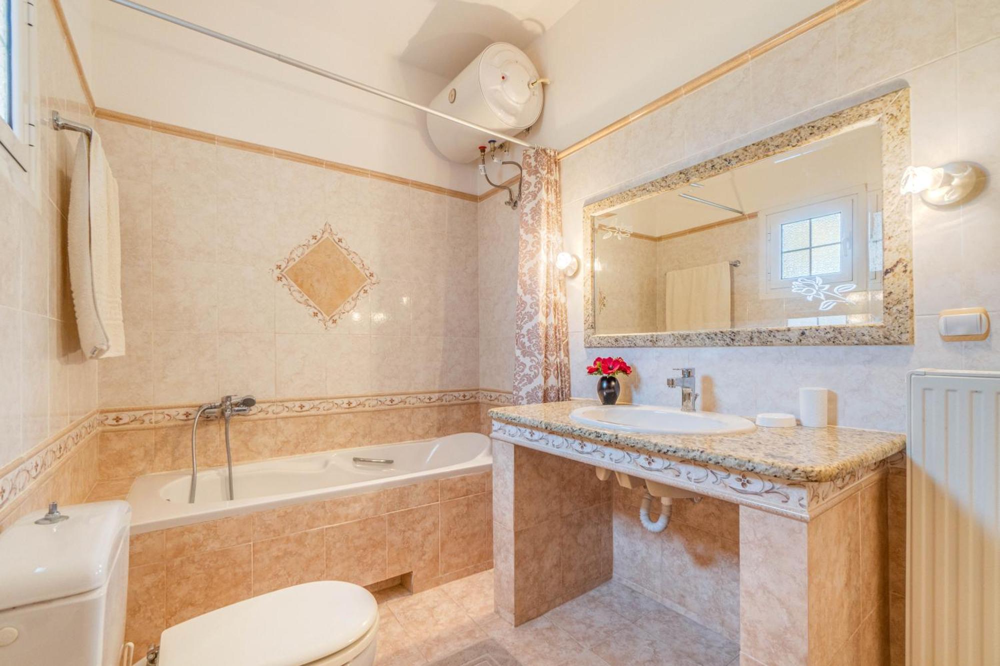 Even Ezer With Private Pool Apartment Poulades